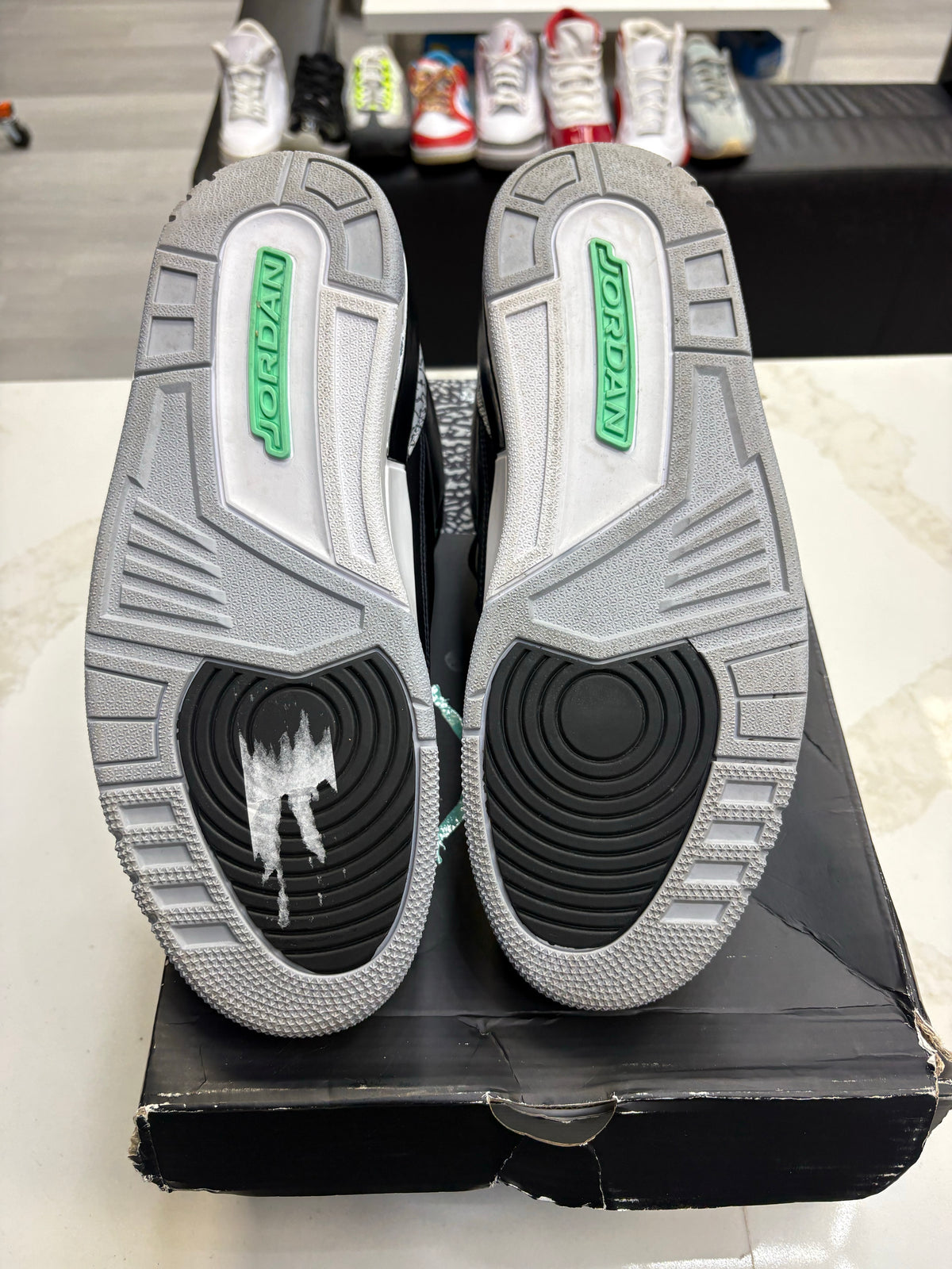 Jordan 3 Retro Green Glow