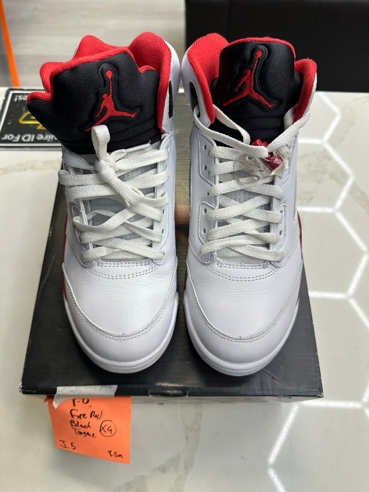Jordan 5 Retro Fire Red Black Tongue (2025)