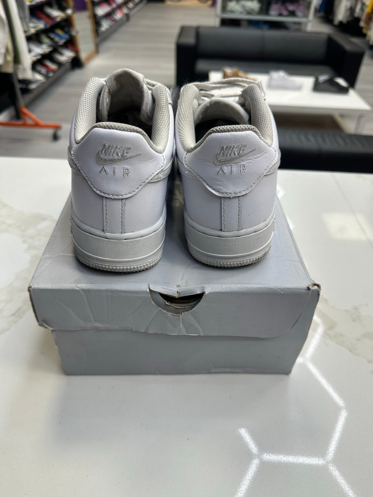 Nike Air Force 1 Low LE Triple White (GS)