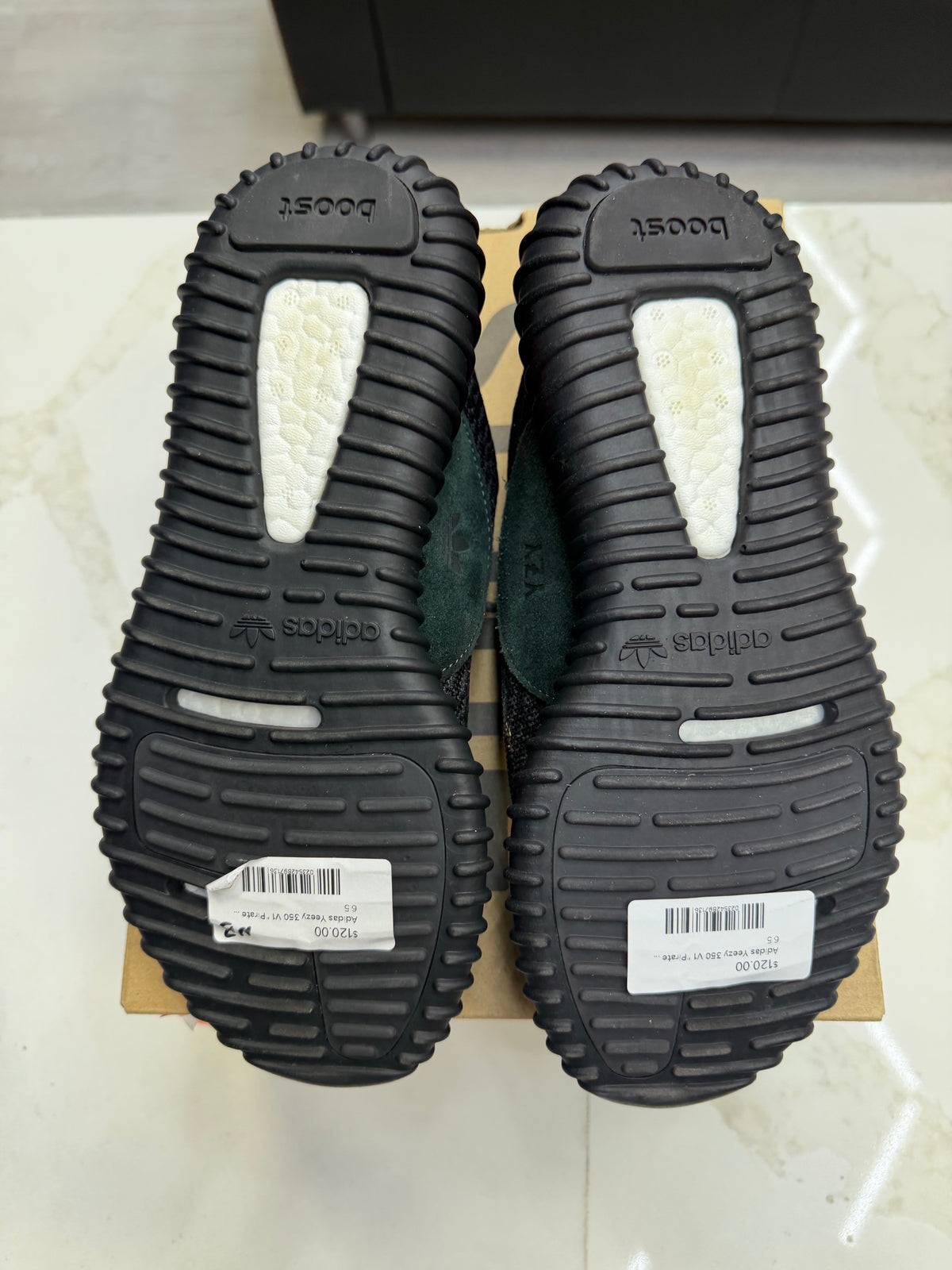 adidas Yeezy Boost 350 Pirate Black (2023)