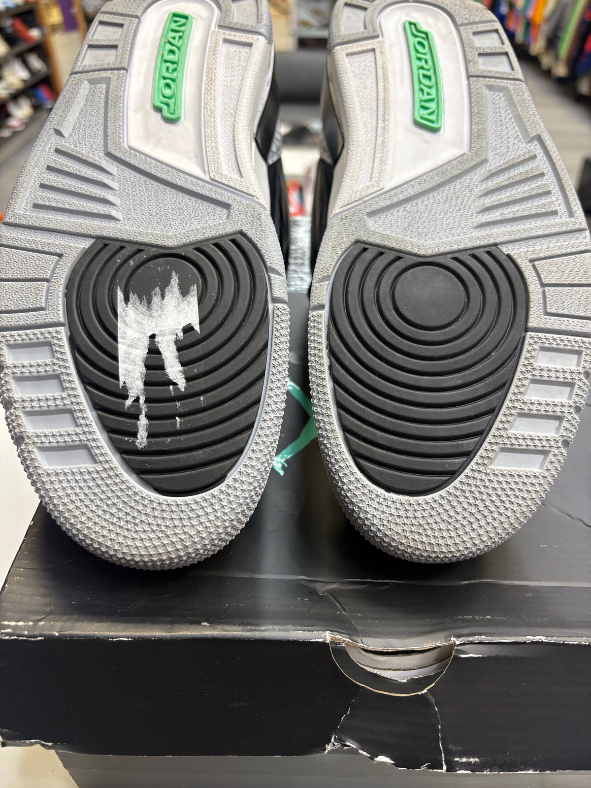 Jordan 3 Retro Green Glow