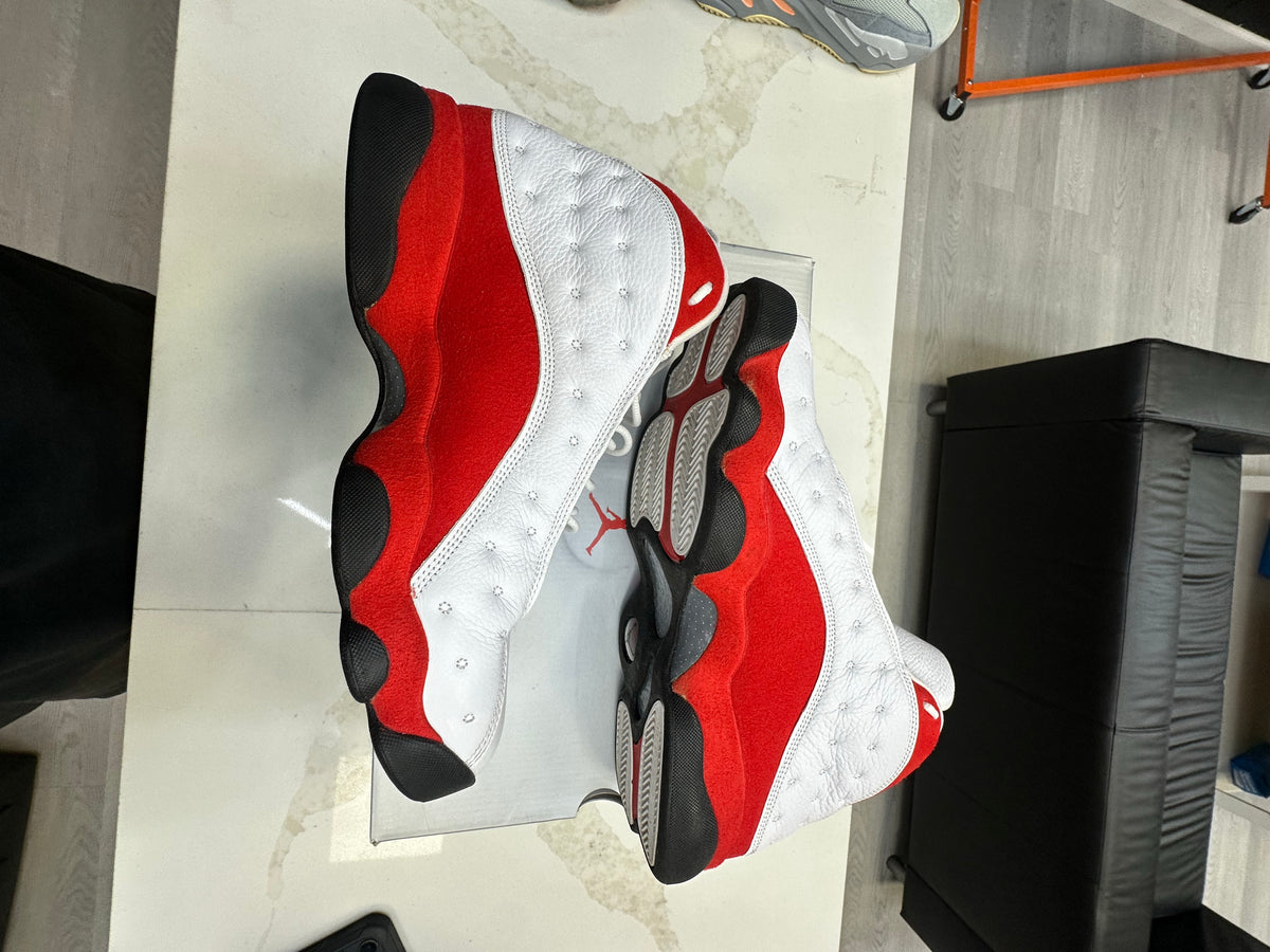 Jordan 13 Retro OG Chicago (2026)