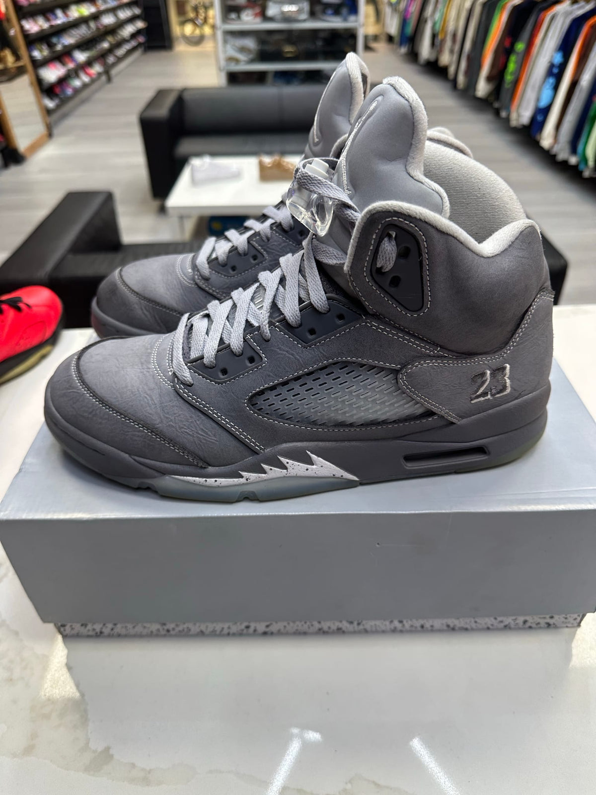 Jordan 5 Retro Wolf Grey (2026)