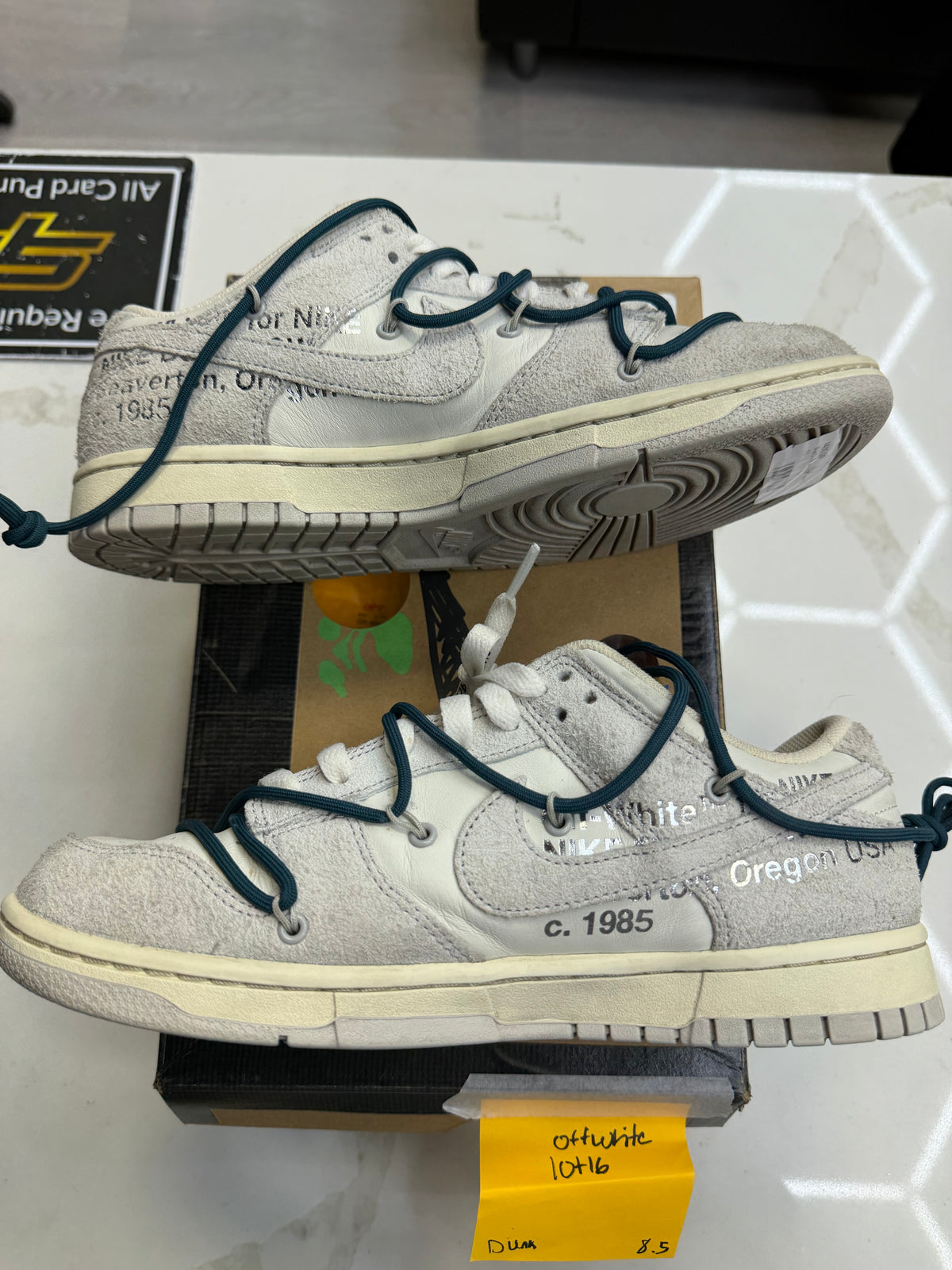 Nike Dunk Low x OFF WHITE Lot 16