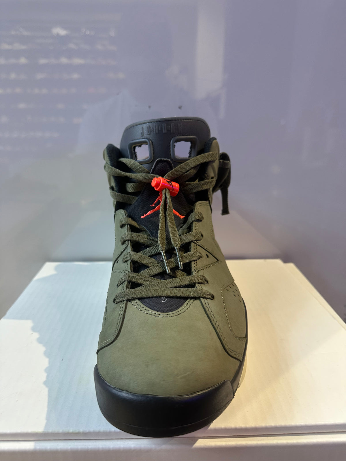 Air Jordan 6 X Travis Scott "Olive"(Pre-Owned)