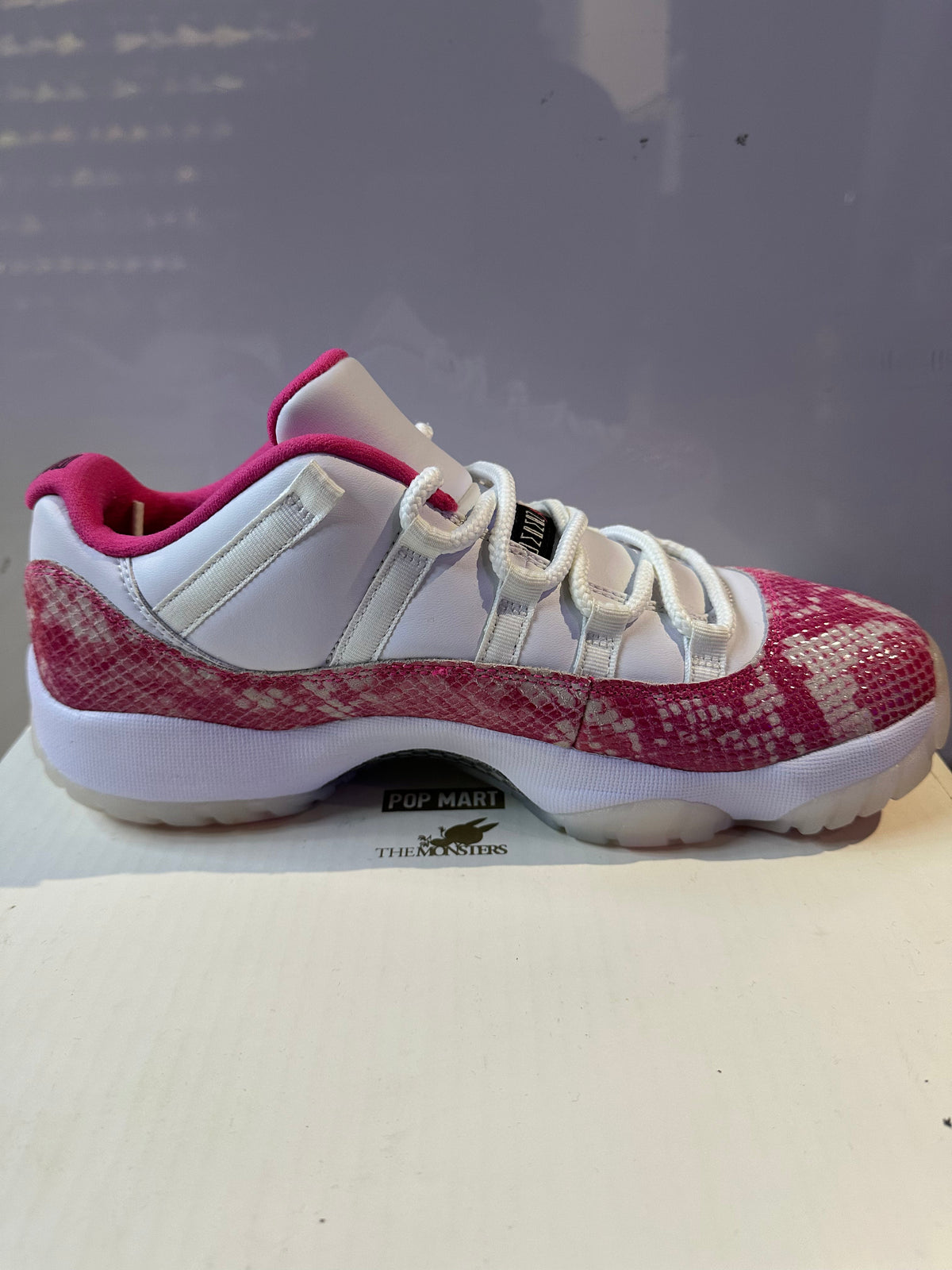 Jordan 11 Retro Low Pink Snakeskin (2019) (Women's)