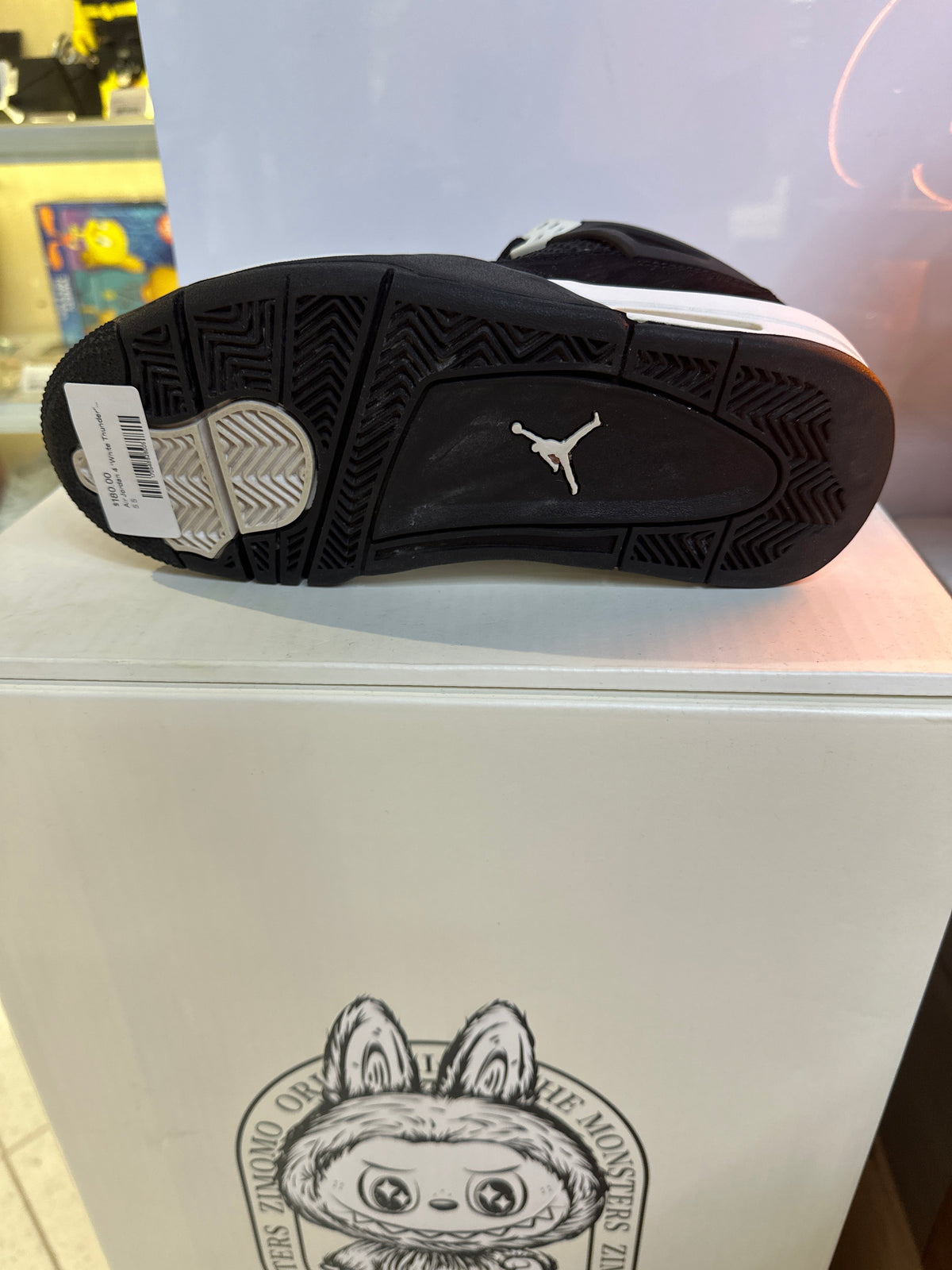 Jordan 4 Retro White Thunder