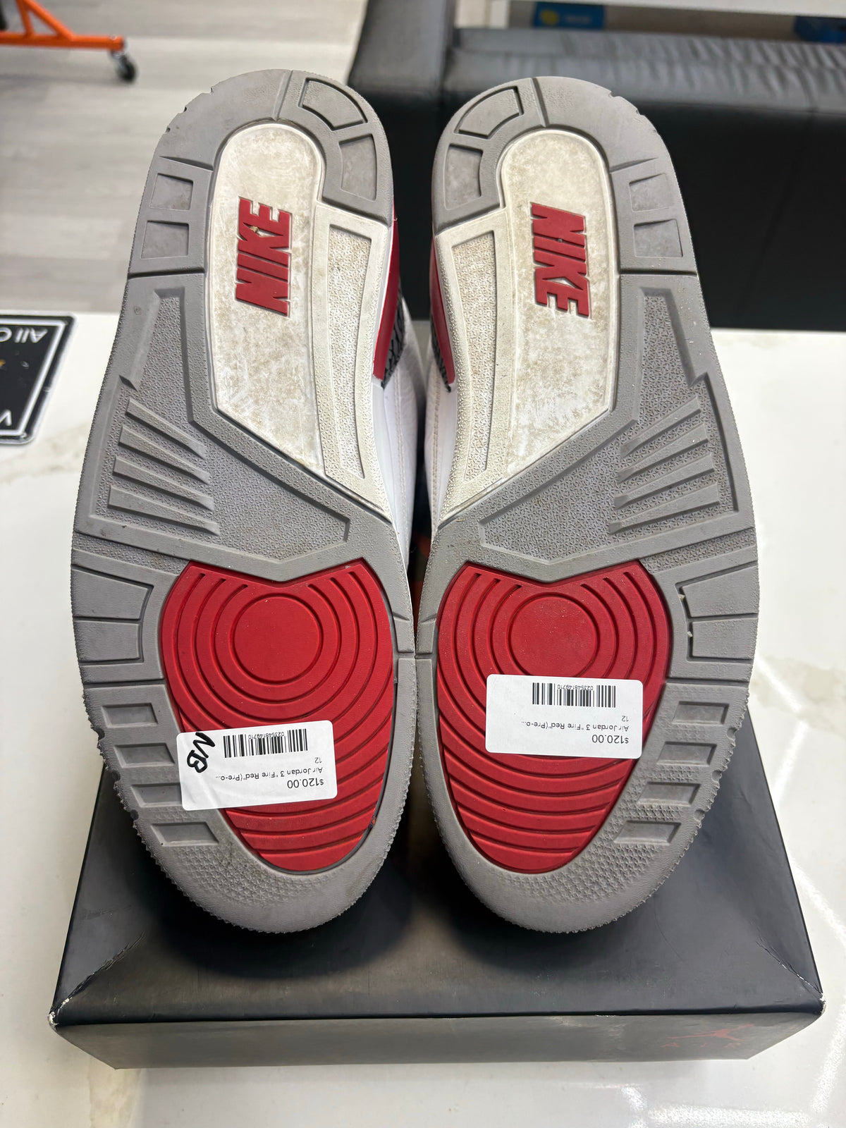 Jordan 3 Retro Fire Red (2022)