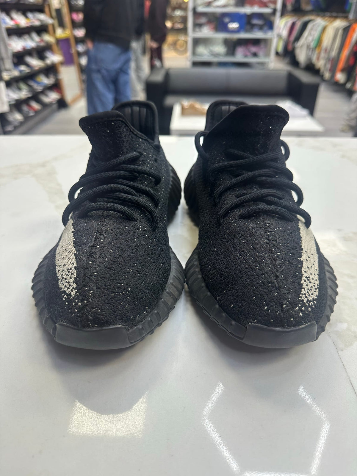 adidas Yeezy Boost 350 V2 Core Black White