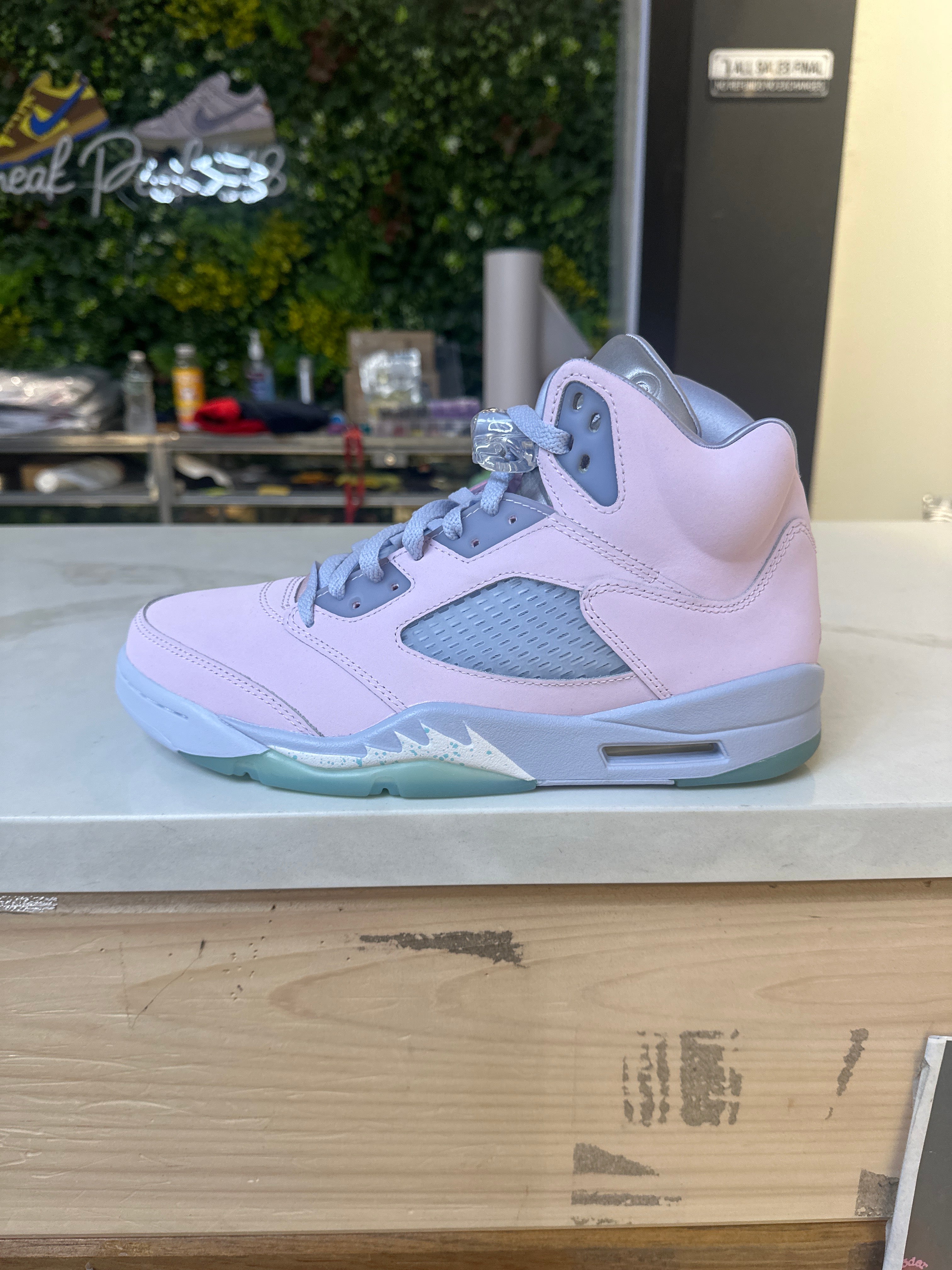 Air Jordan 5 "Easter" (2022) (Pre-Owned)