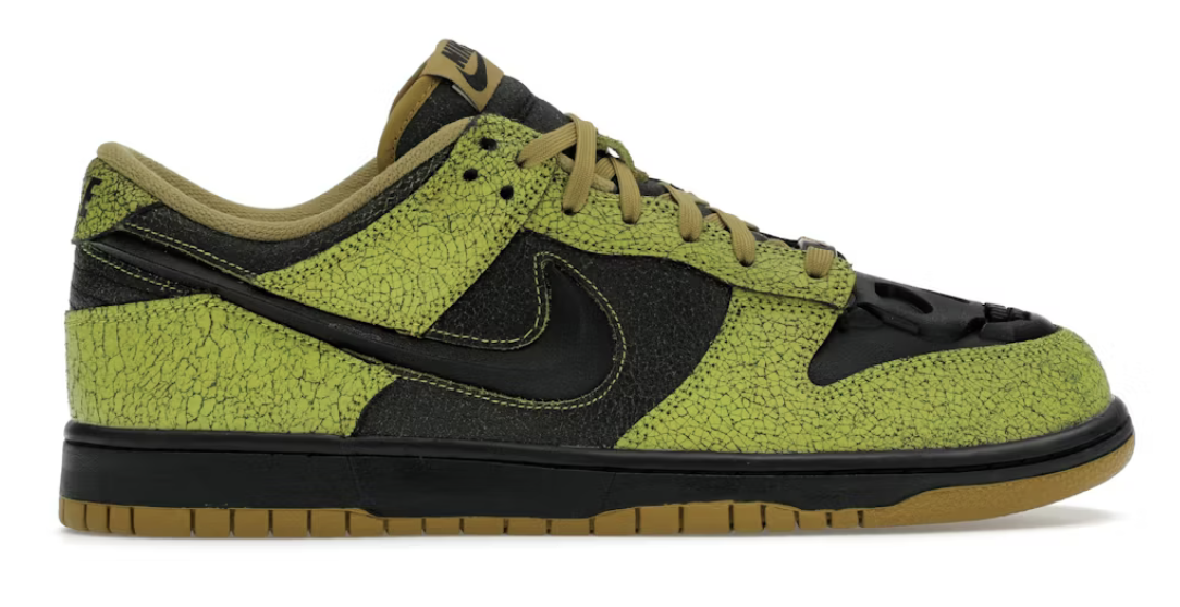Nike Dunk Low Retro QS Halloween Skull