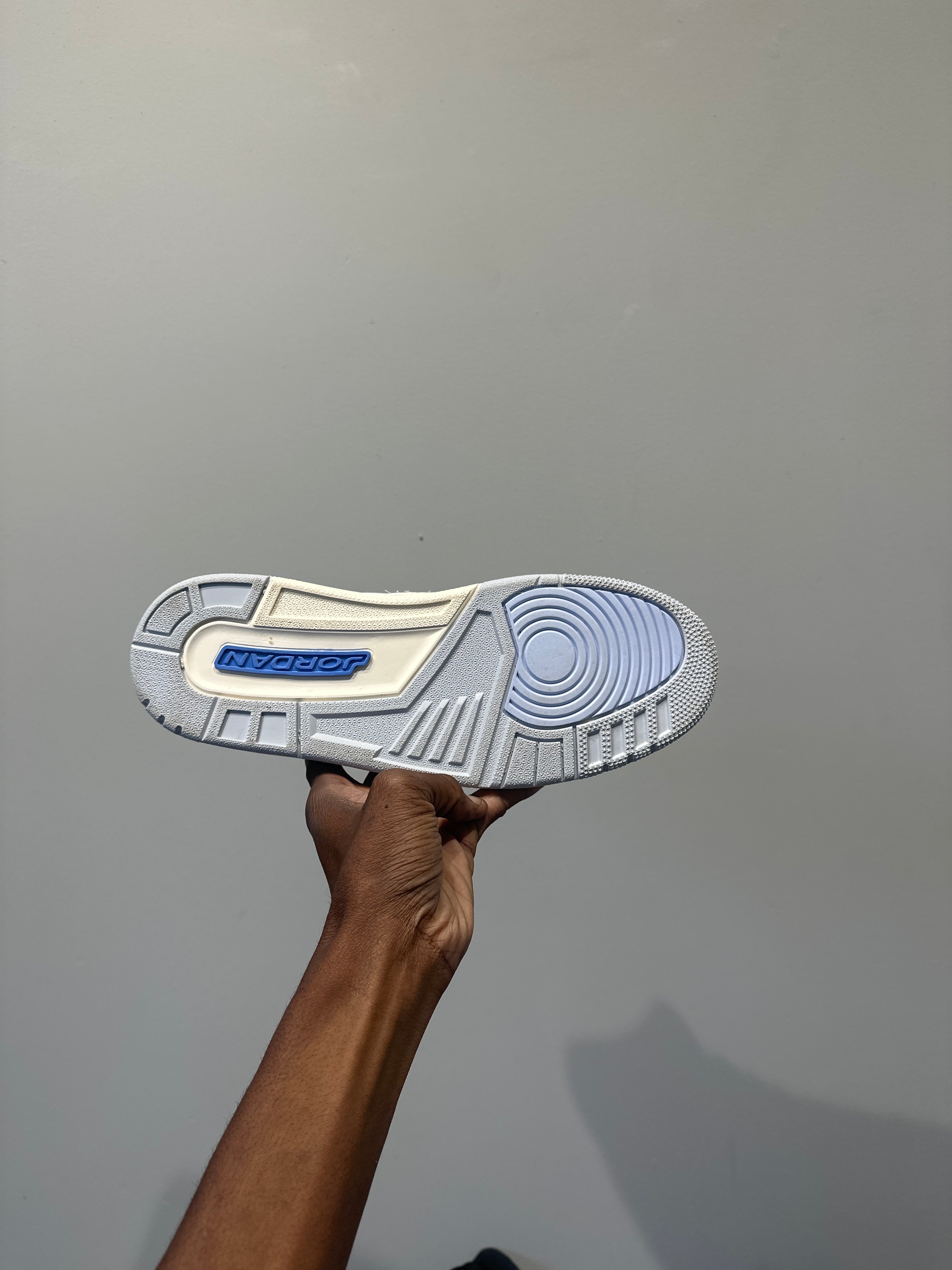 Air Jordan 3 "Lucky Shorts" (pre-owned)