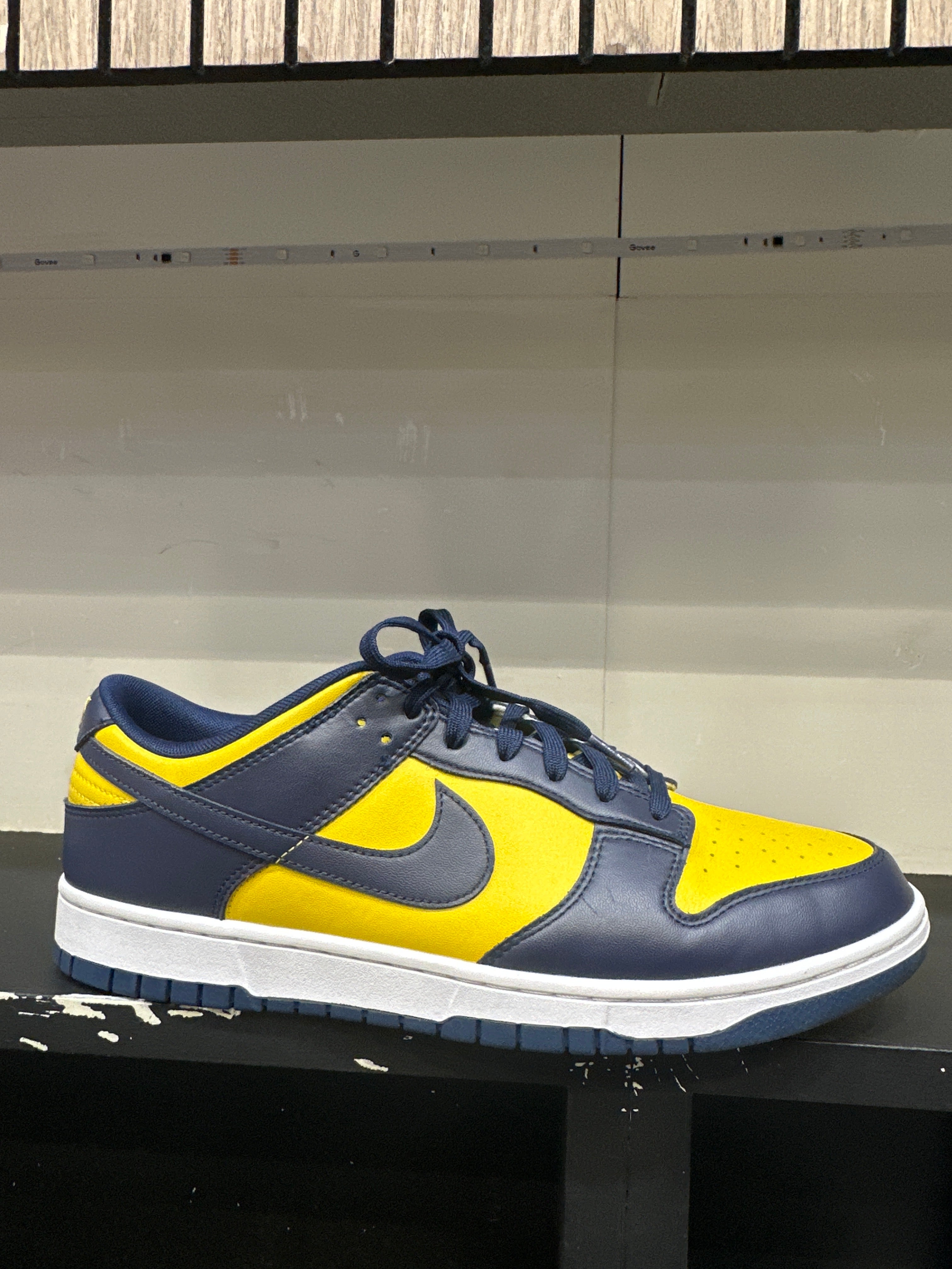 Nike Dunk Low "Michigan" (2021) (Pre-Owned)