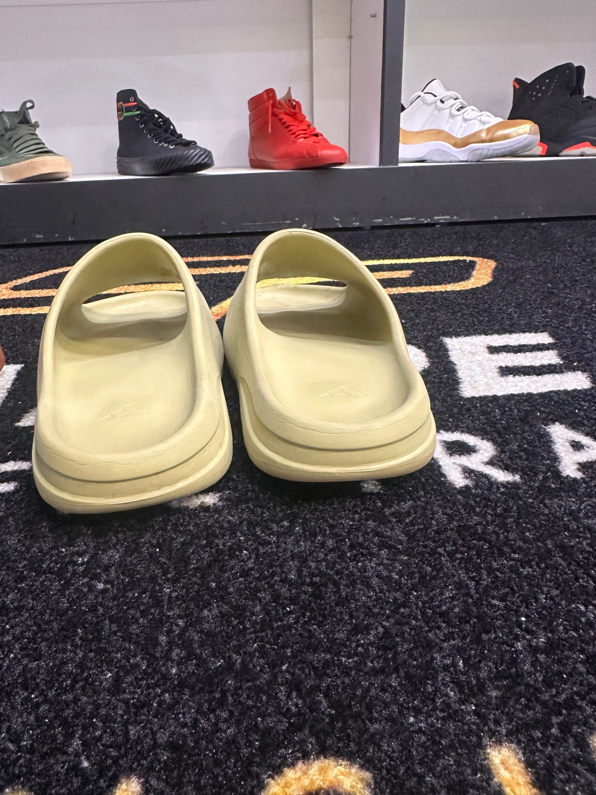 adidas Yeezy Slide Resin