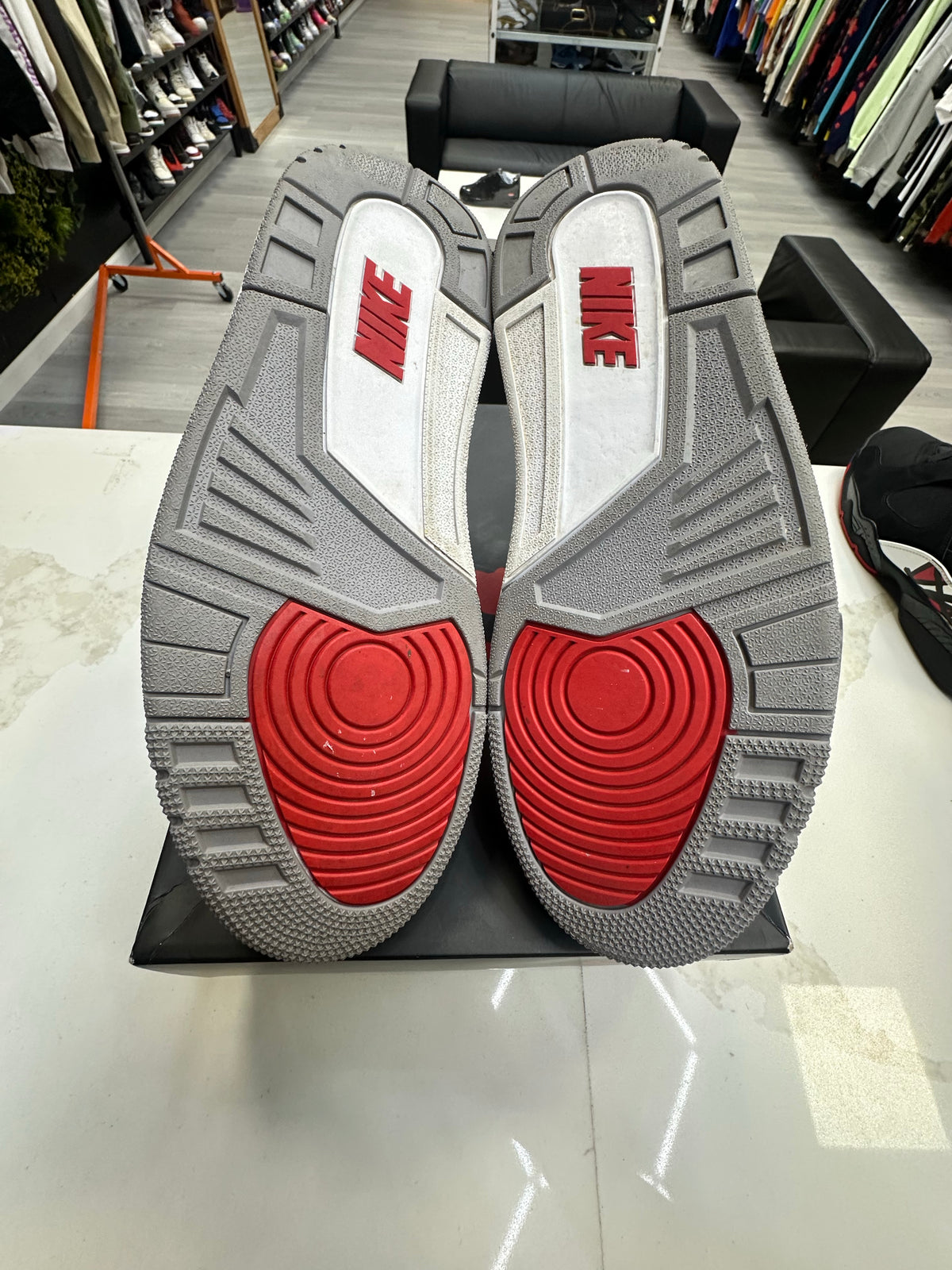 Jordan 3 Retro Fire Red (2022)