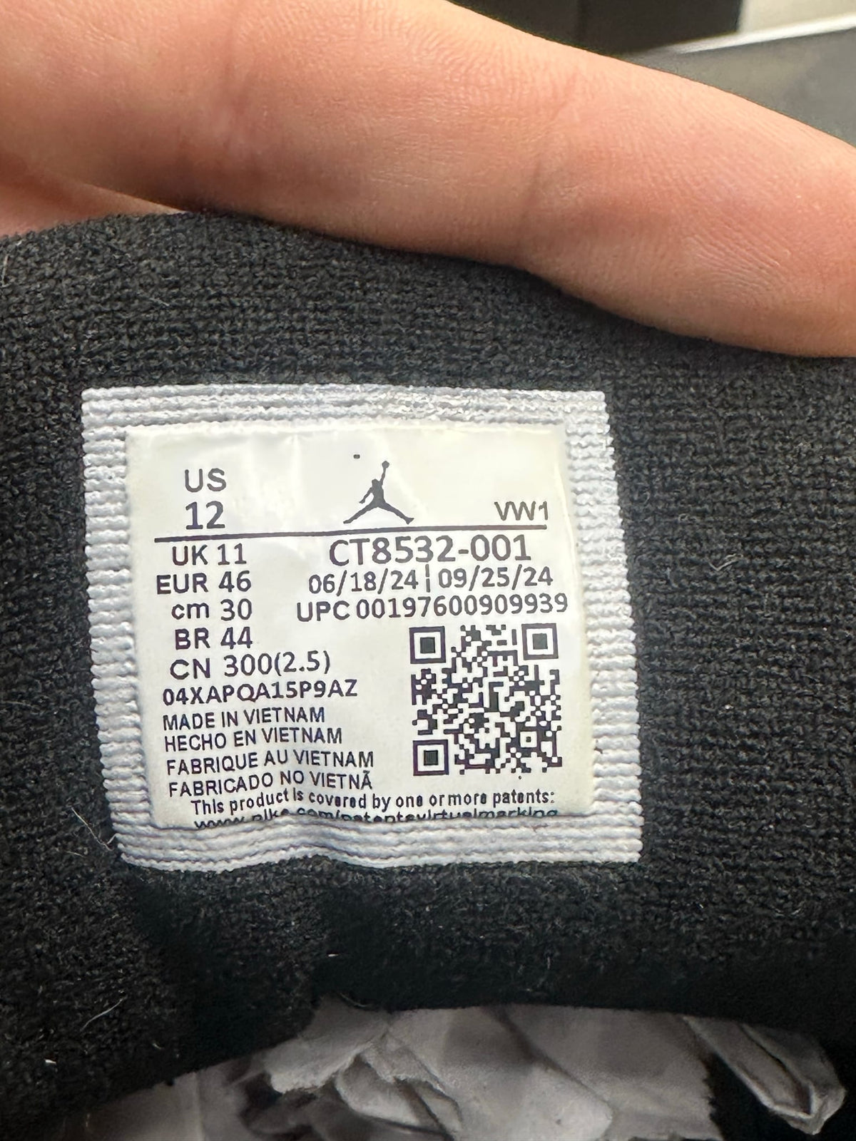 Jordan 3 Retro Black Cat (2025)