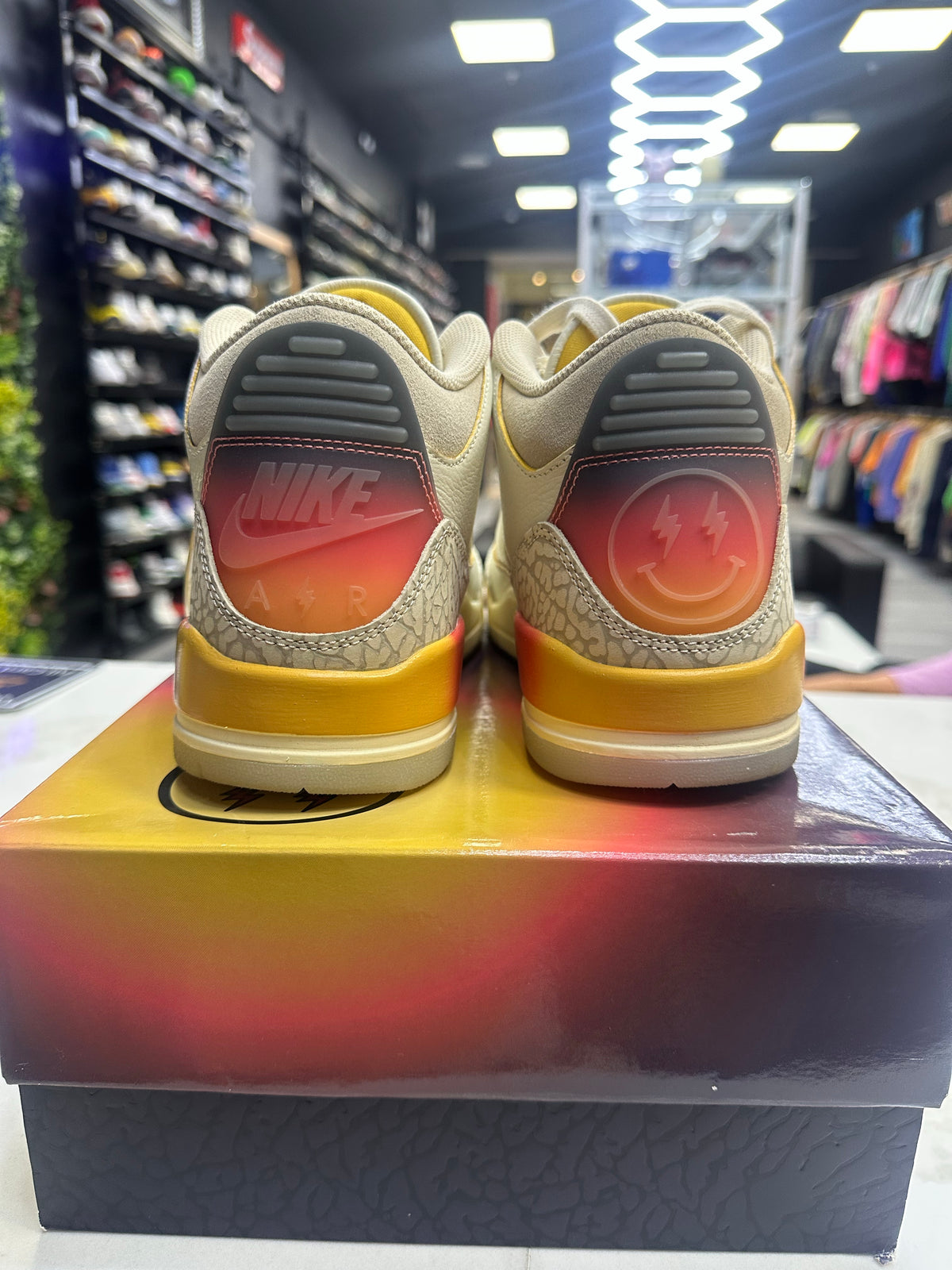 Jordan 3 Retro SP J Balvin Medellin Sunset