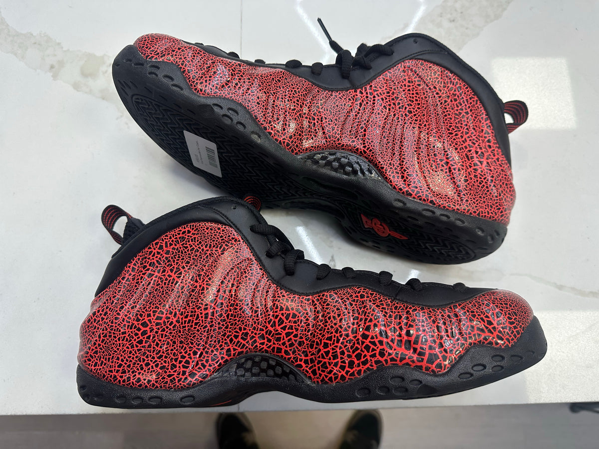 Nike Air Foamposite One Cracked Lava