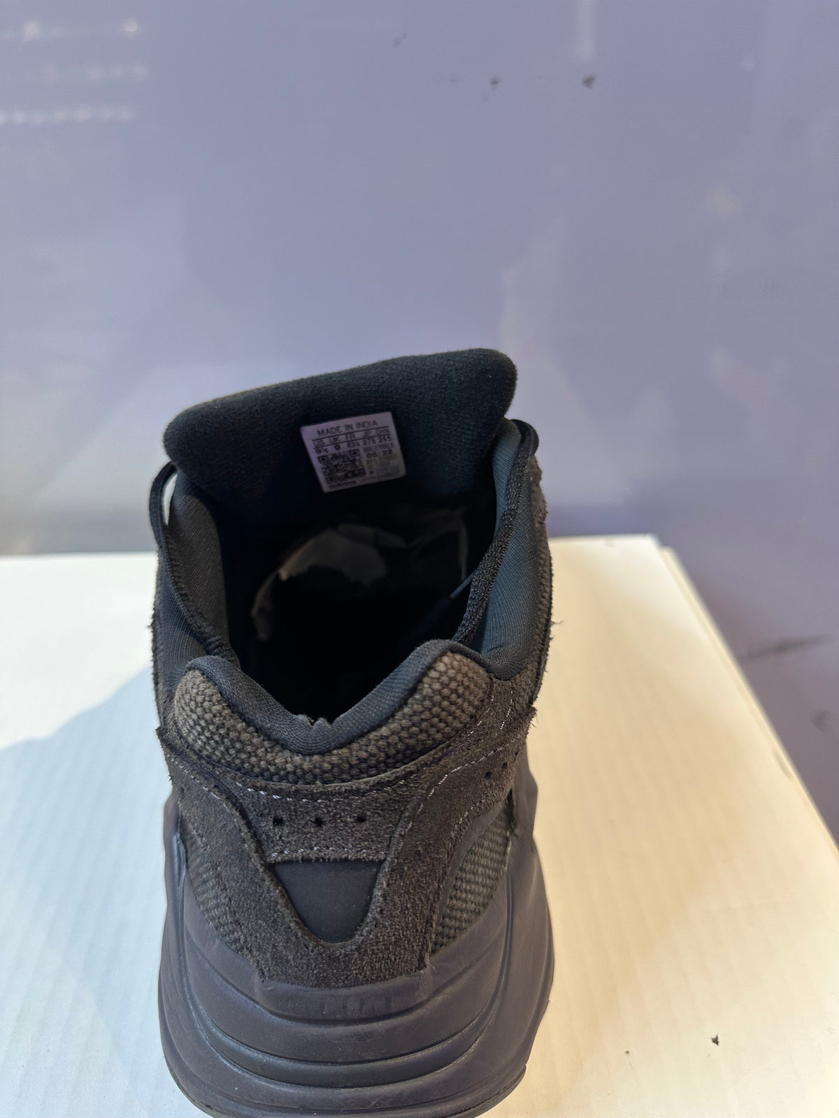 adidas Yeezy Boost 700 V2 Vanta