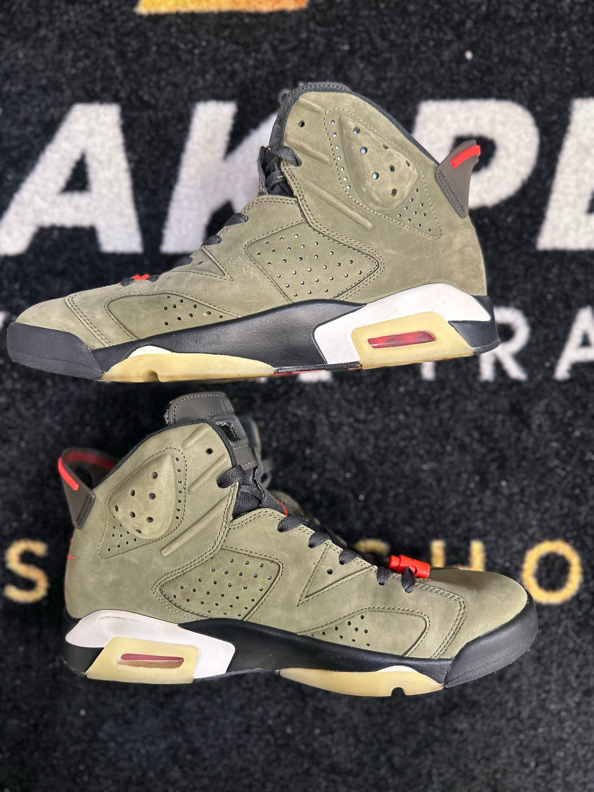 Jordan 6 Retro Travis Scott