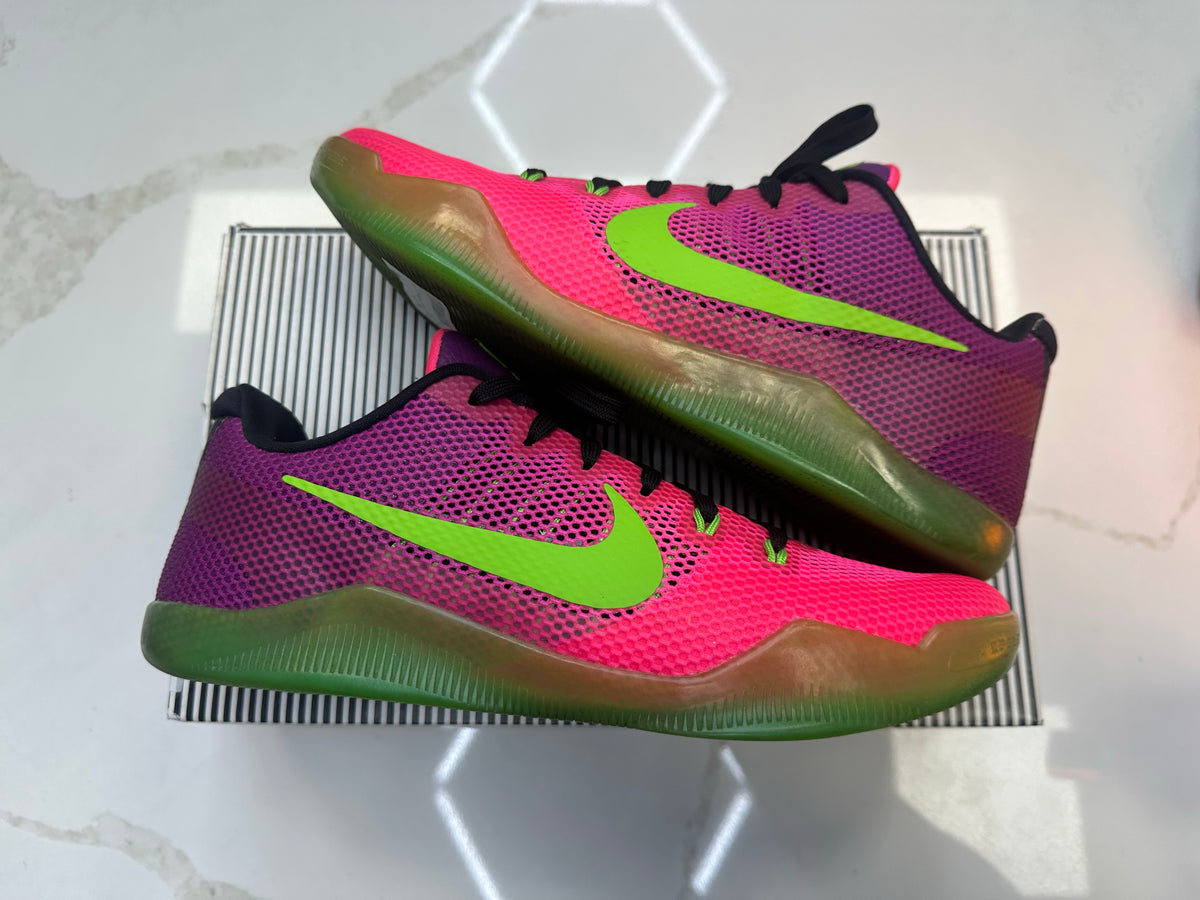 Nike Kobe 11 EM Low Mambacurial