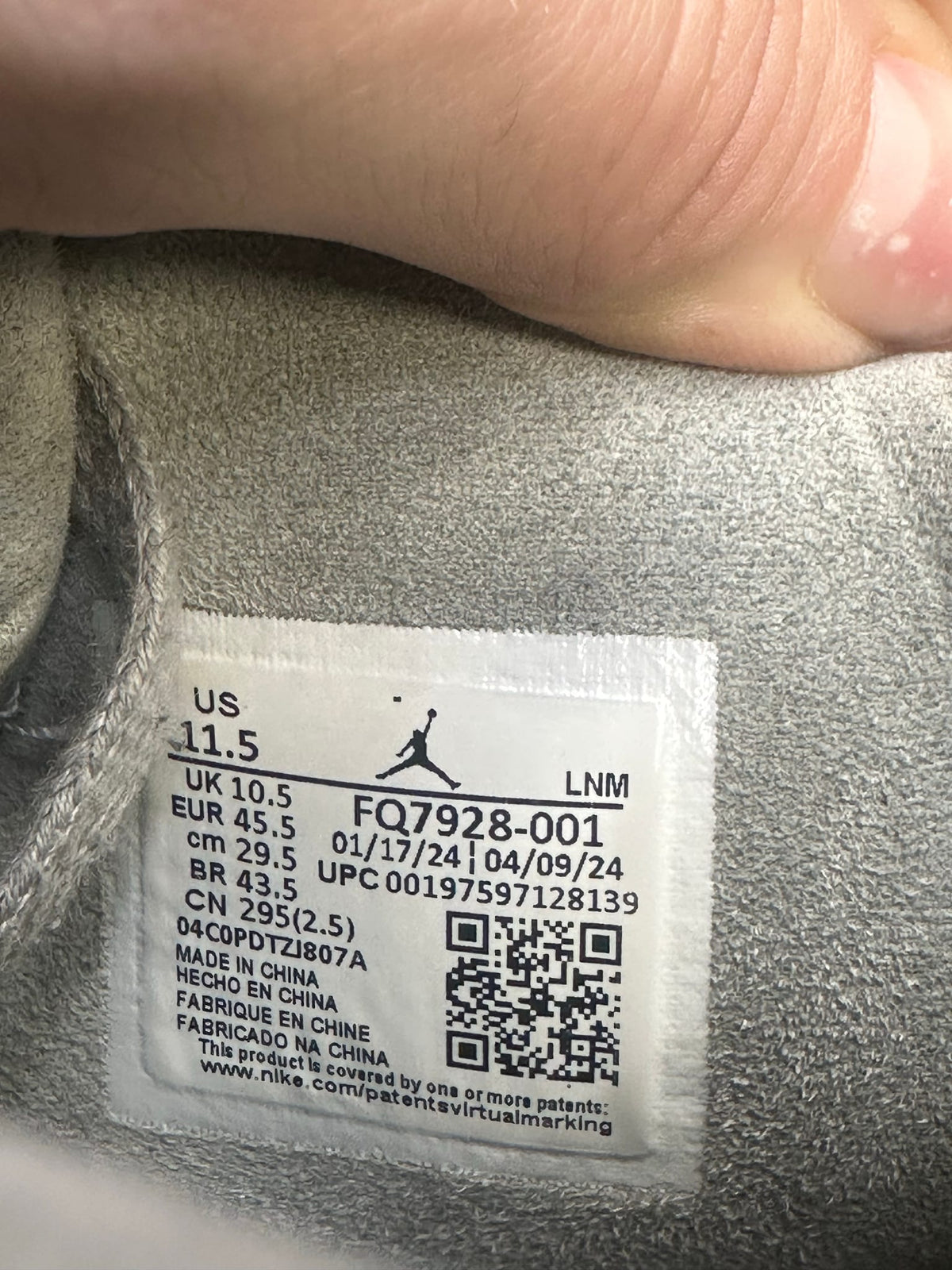 Jordan 4 Retro SE Paris Olympics Wet Cement