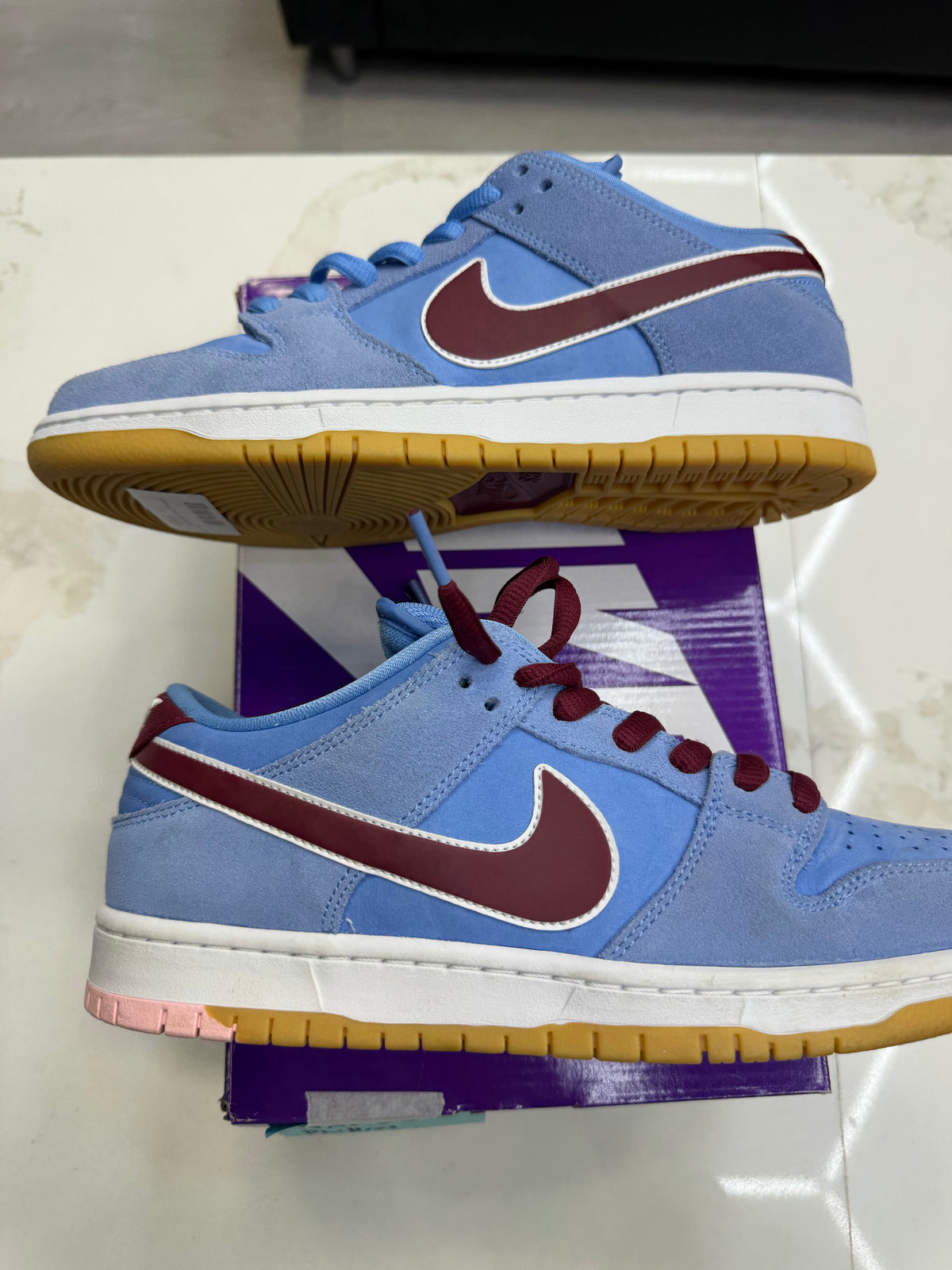 Nike SB Dunk Low Philadelphia Phillies