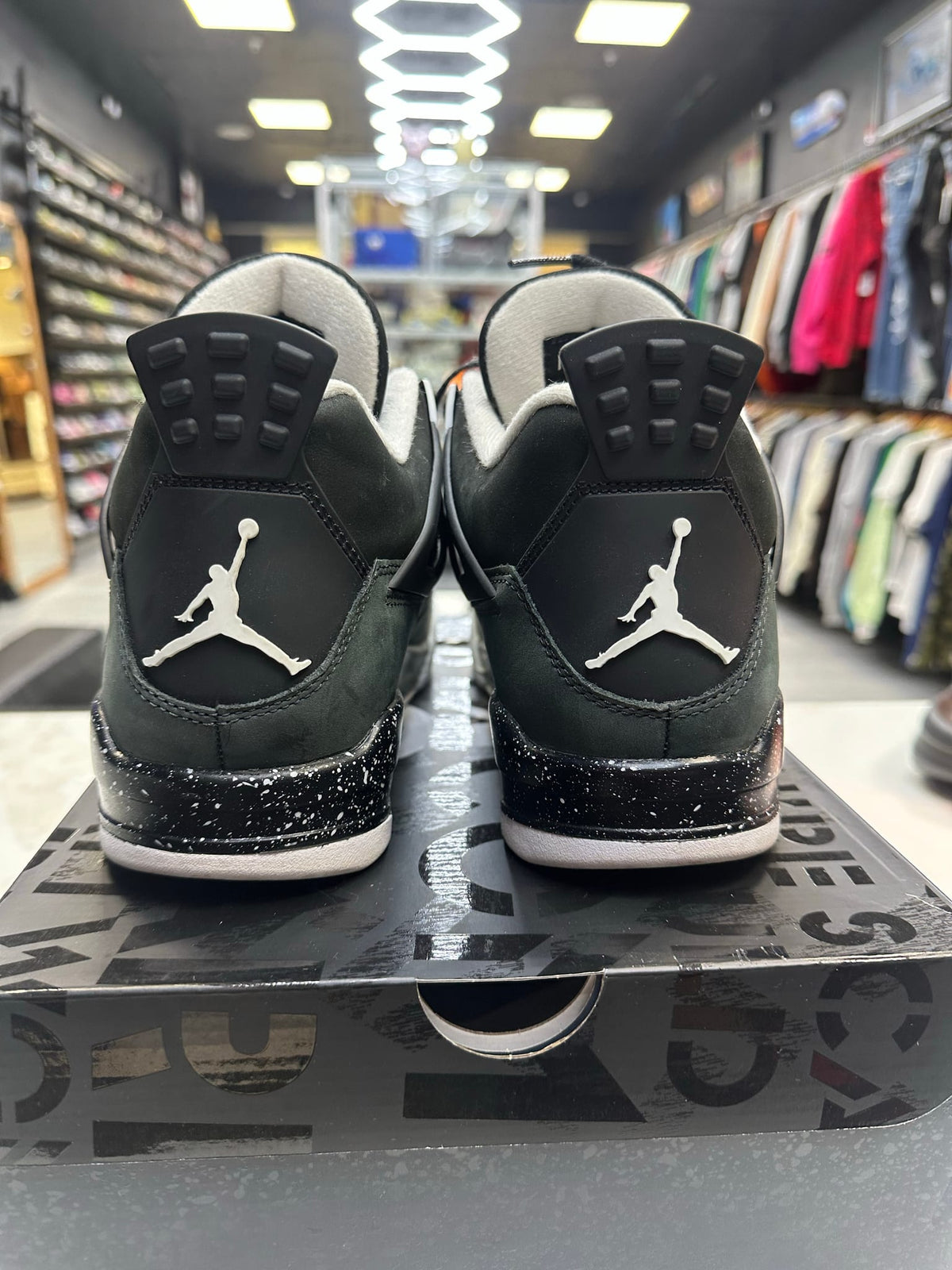 Jordan 4 Retro Fear (2024)
