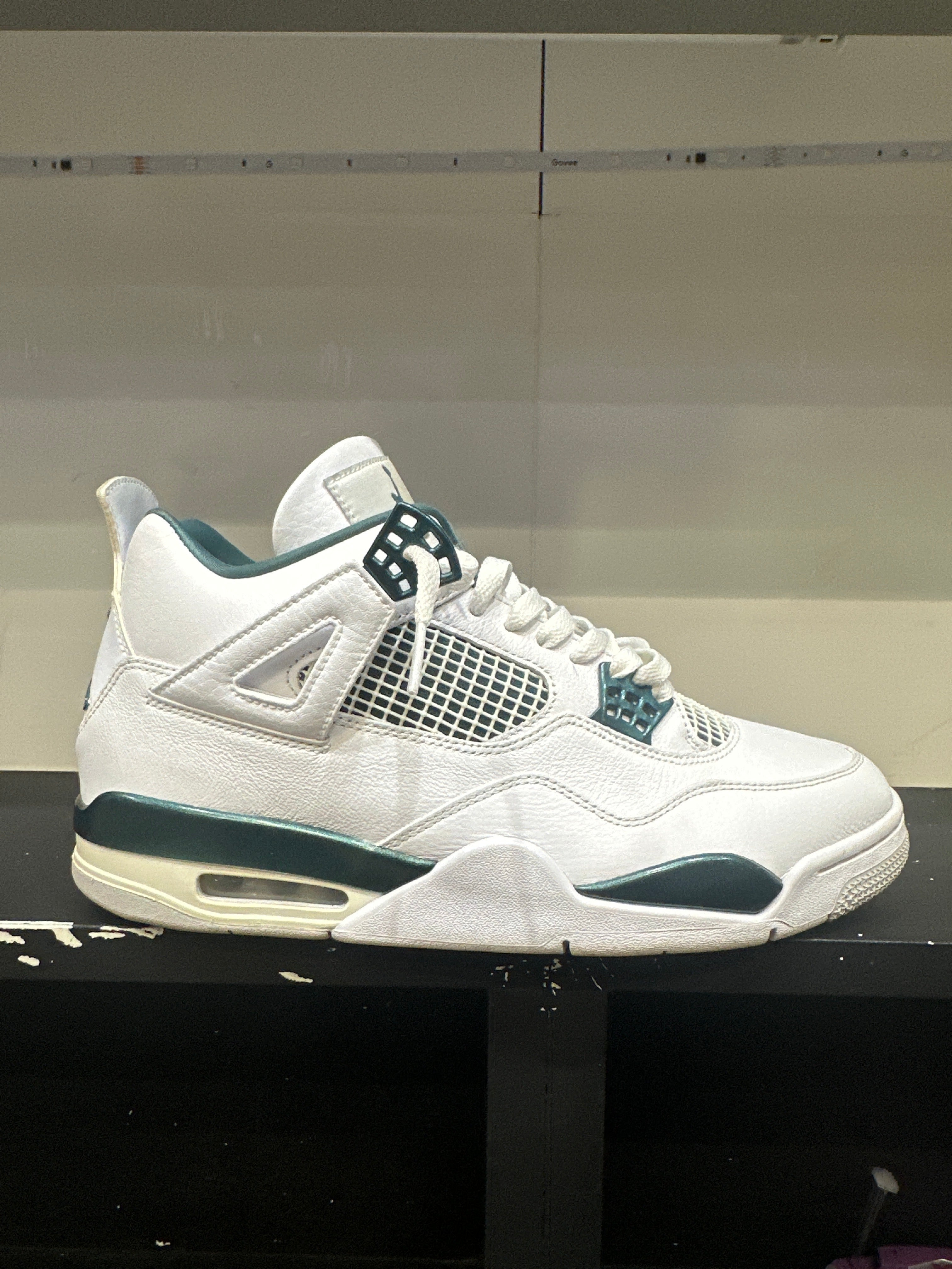 Air Jordan 4 Retro "Oxidized Green" (pre-owned)