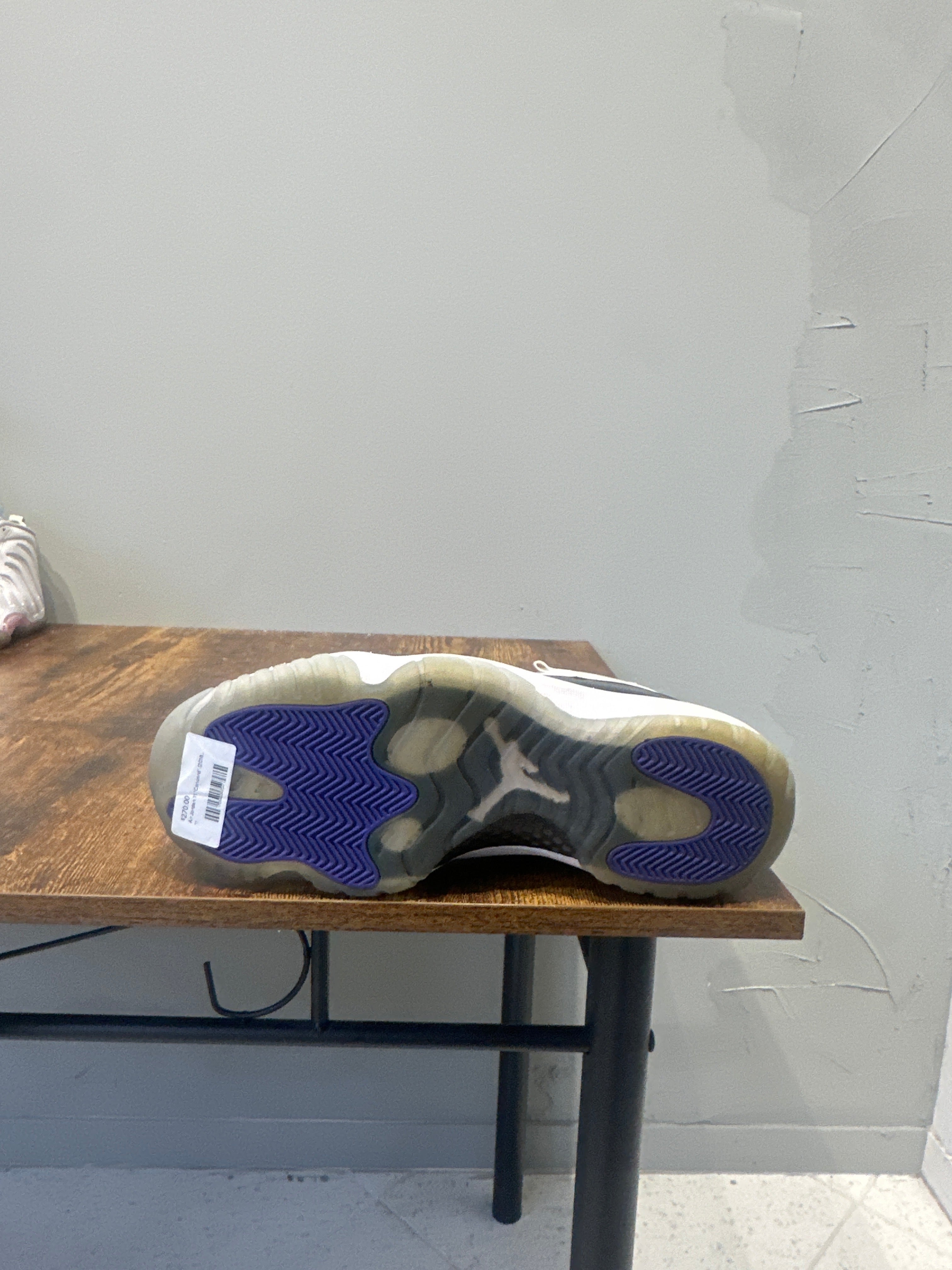 Air Jordan 11 "Concord" (2018) (Pre-Owned)