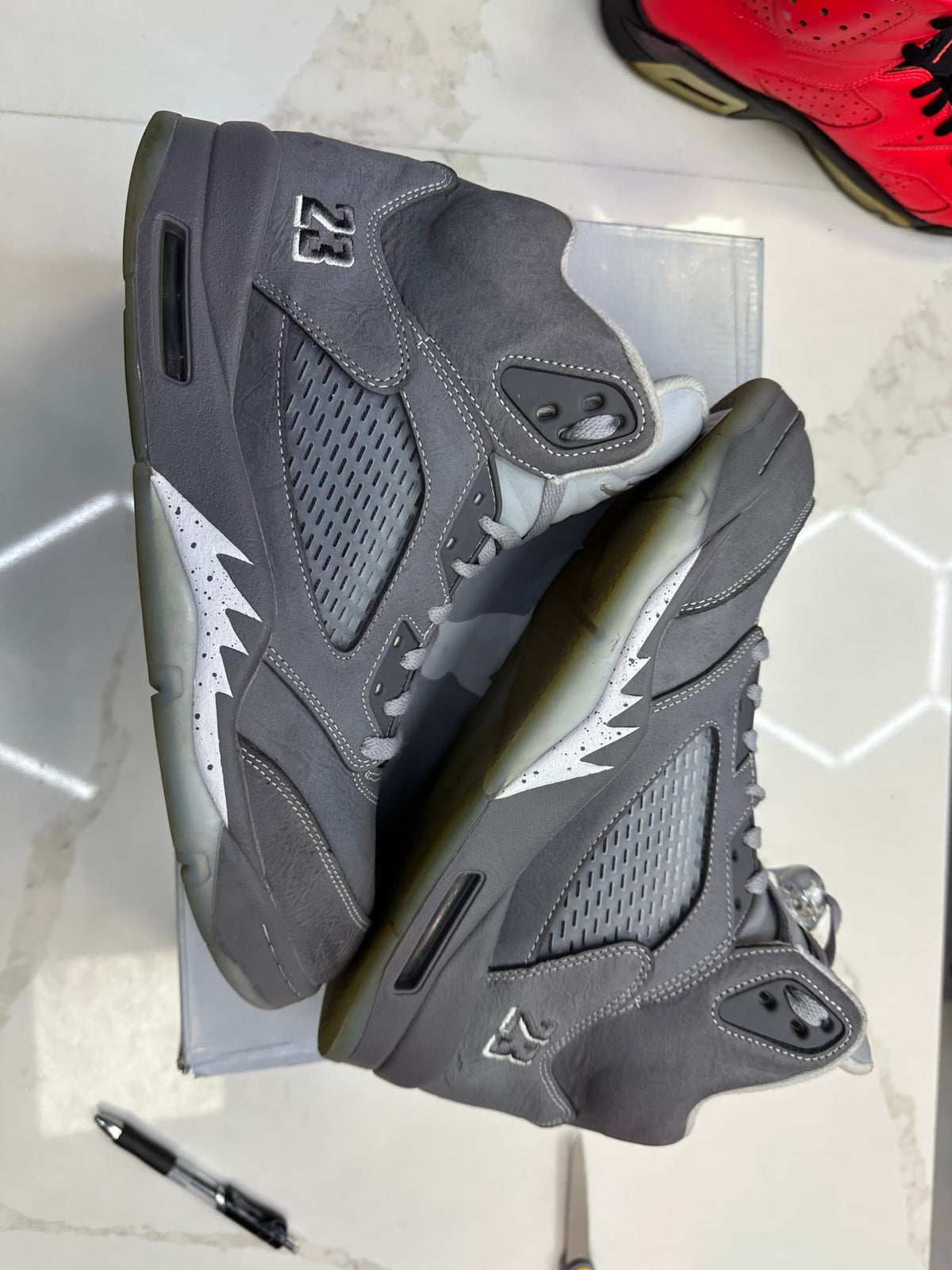 Jordan 5 Retro Wolf Grey (2026)