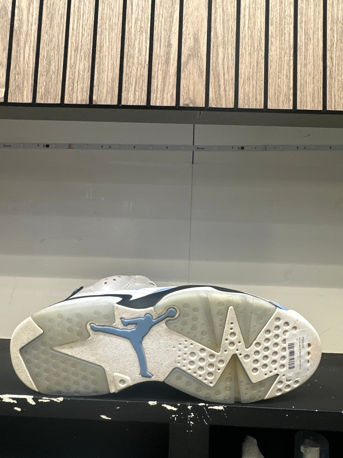 Jordan 6 Retro UNC White
