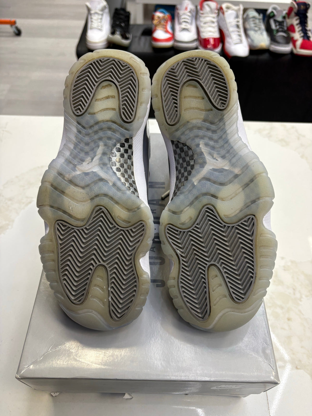 Jordan 11 Retro Cool Grey (2021)