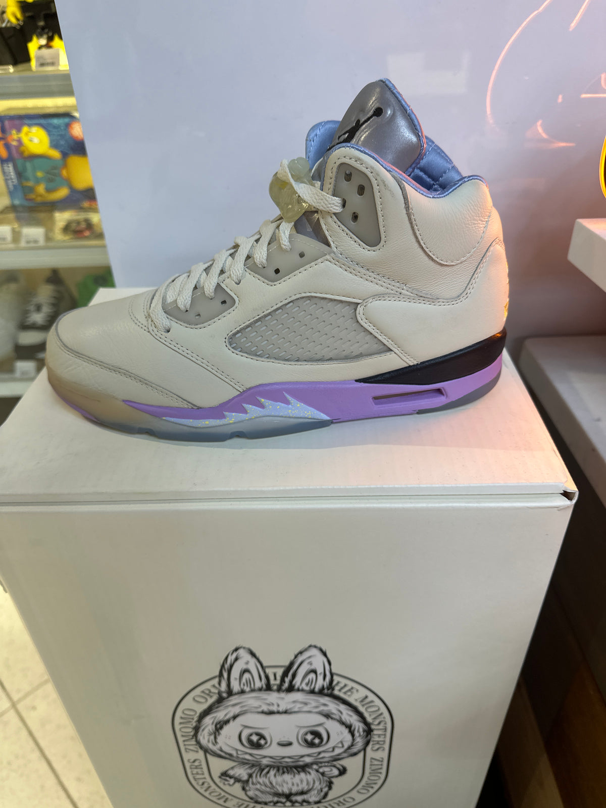 Air Jordan 5 x DJ Khaled "Sail" (pre-owned)