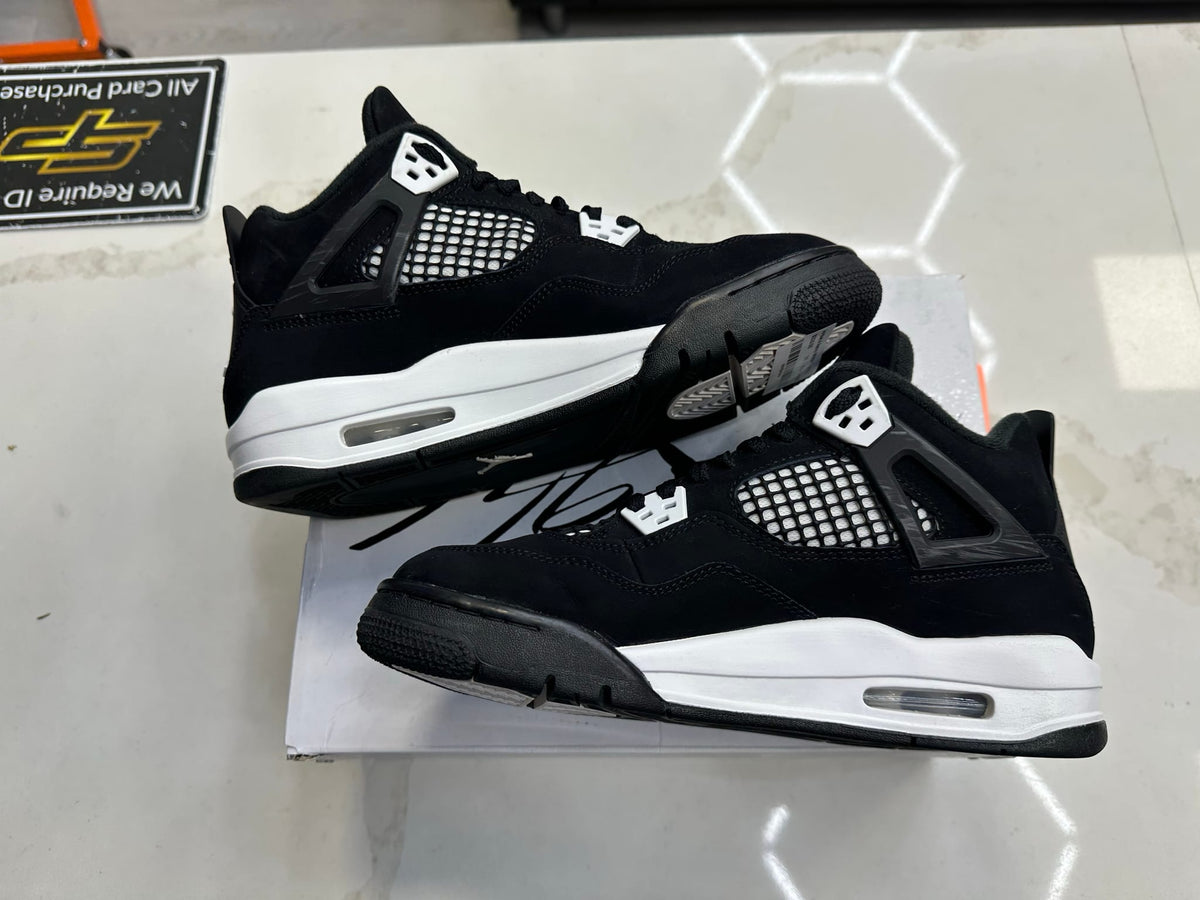 Jordan 4 Retro White Thunder (GS)