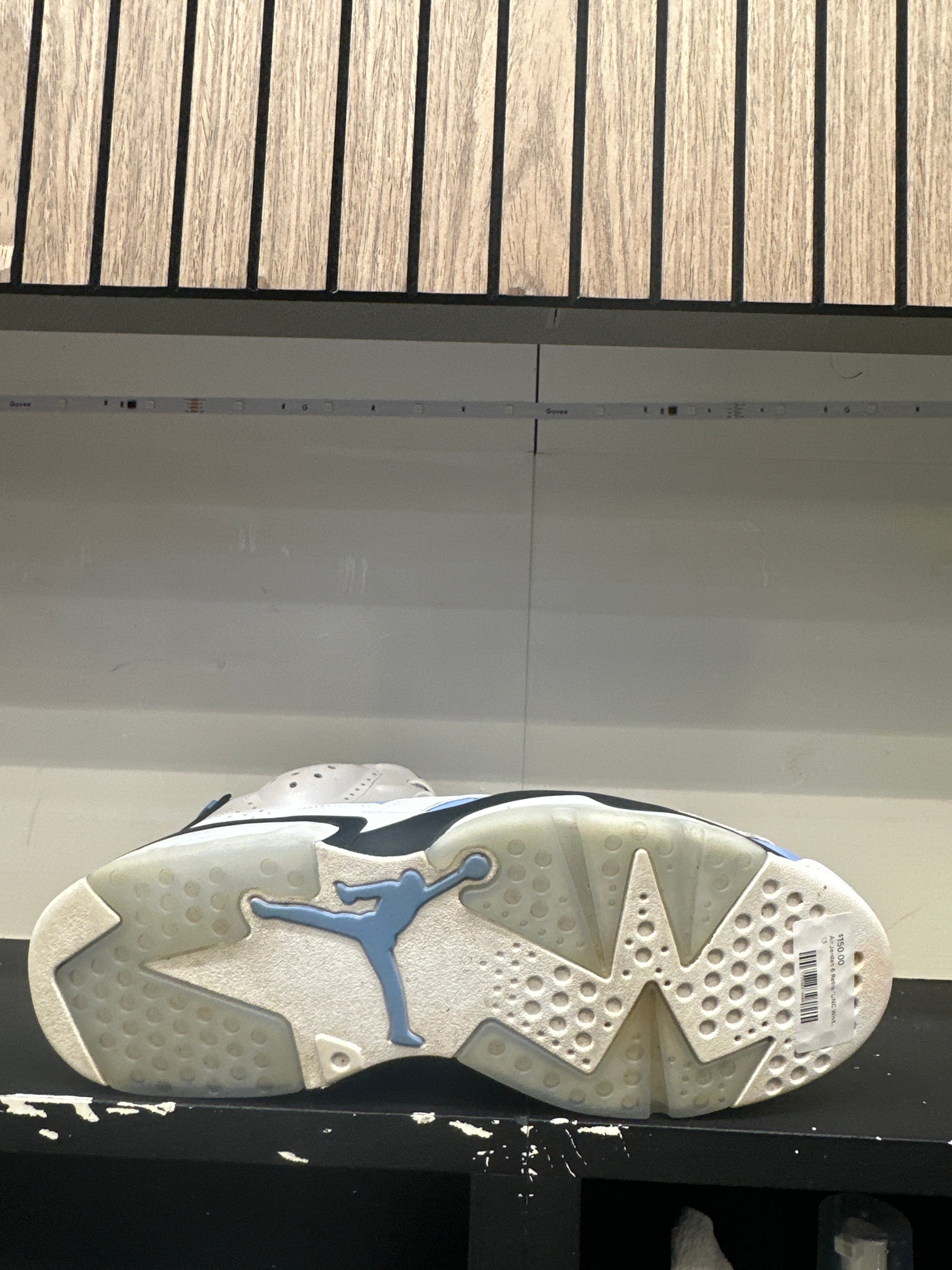 Air Jordan 6 Retro "UNC White" (Pre-owned) (NB)
