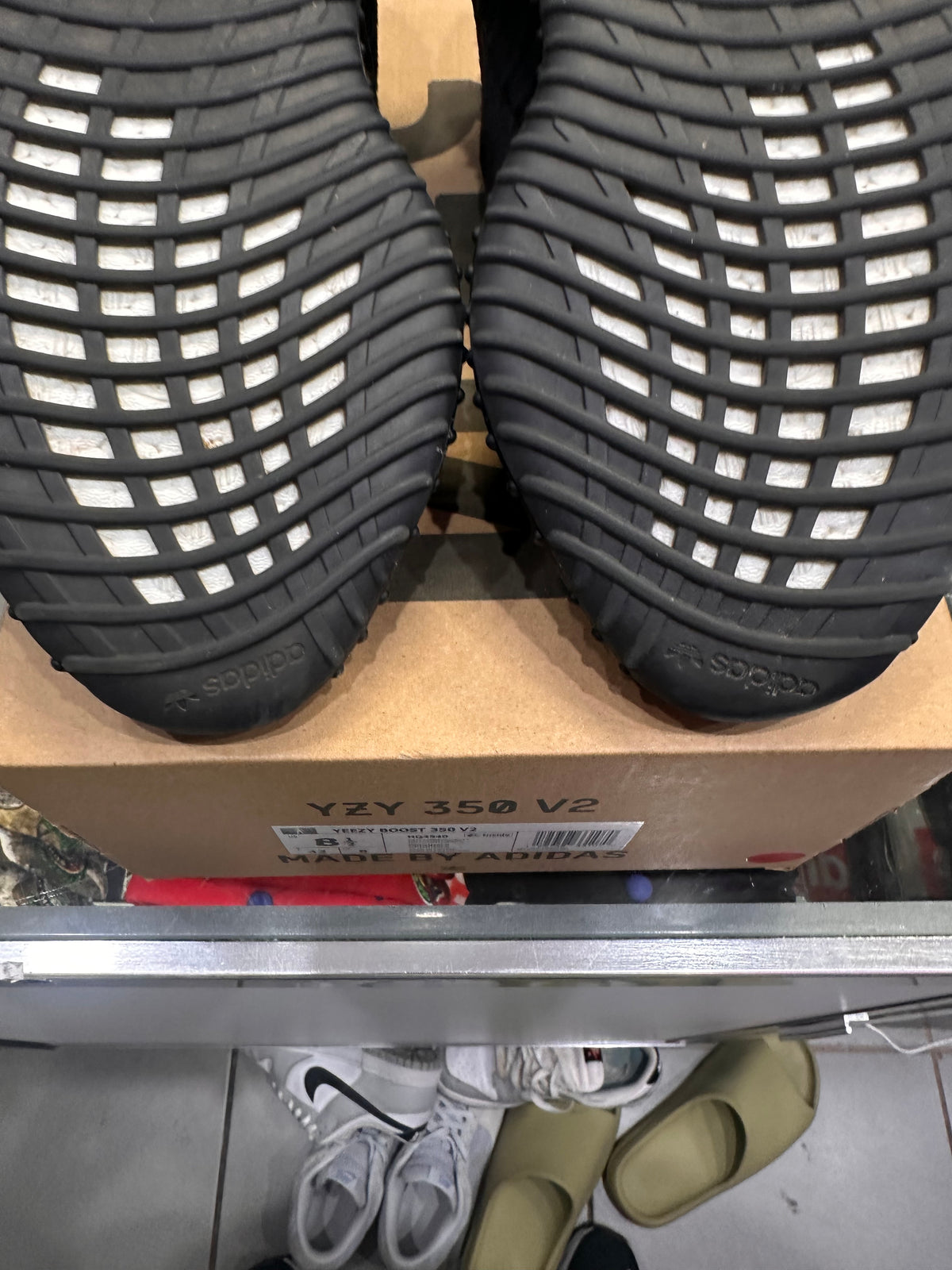 adidas Yeezy Boost 350 V2 Onyx