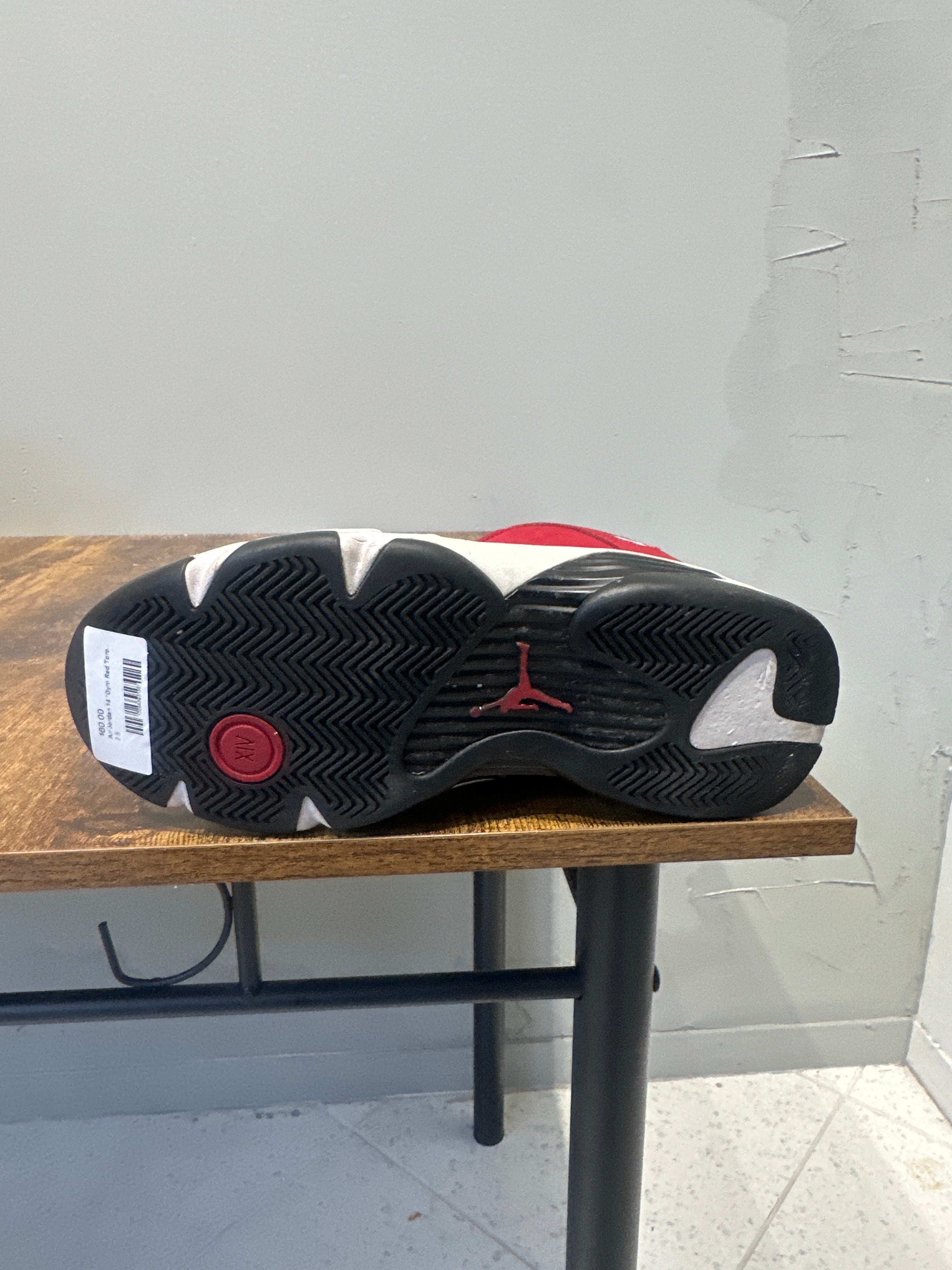 Air Jordan 14 "Gym Red Toro" (Pre-Owned)