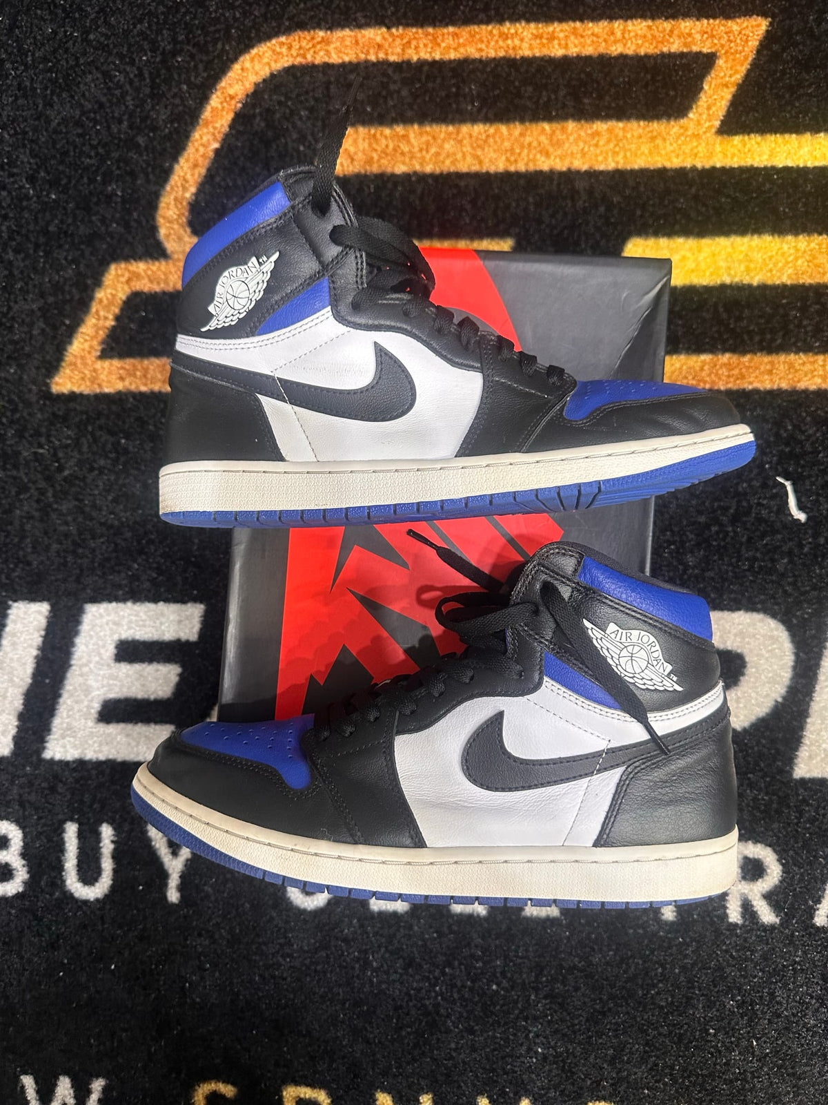 Air Jordan 1 Retro High Royal Toe