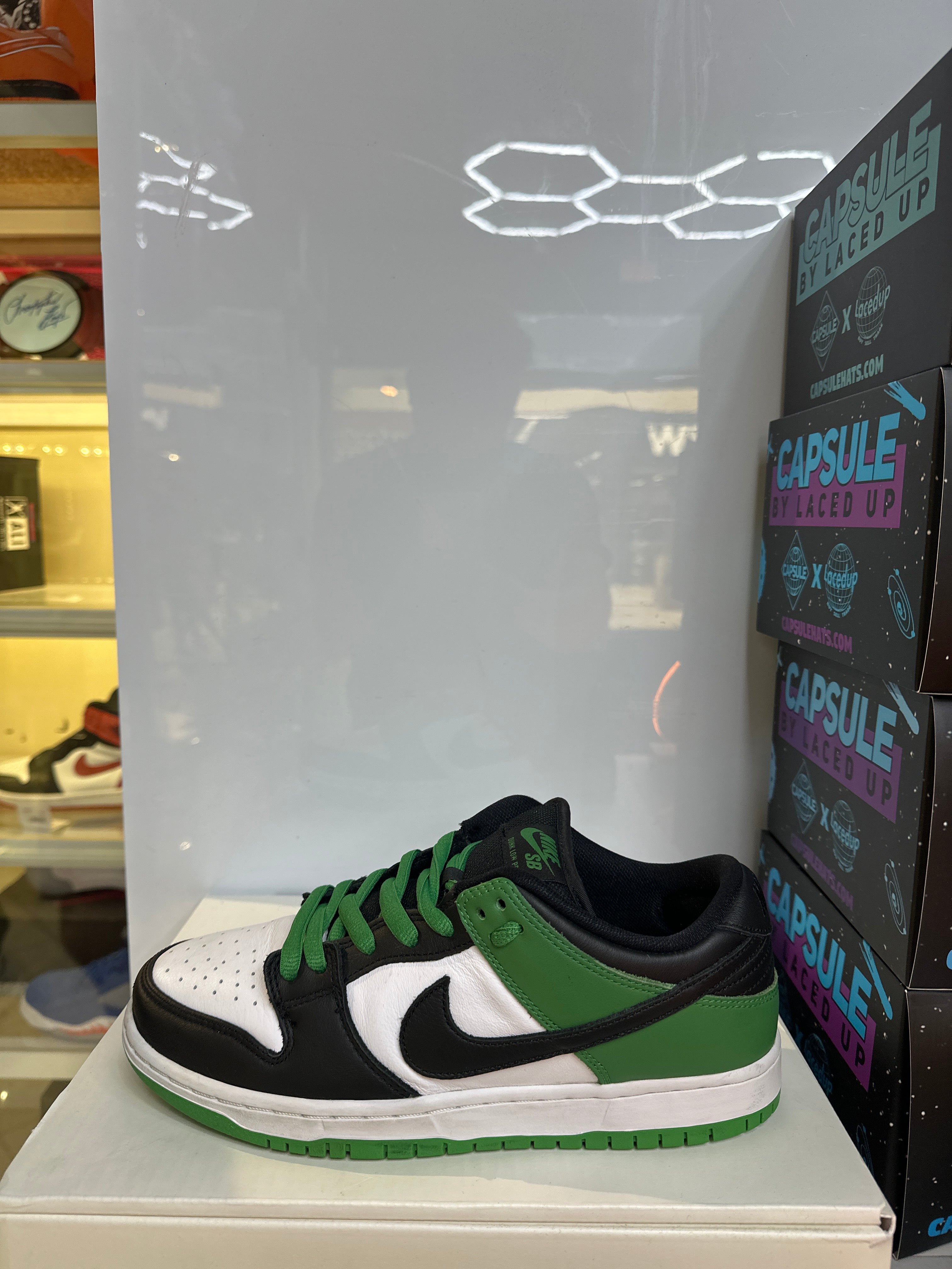 Nike SB dunk low "Classic Green"(Pre-Owned)