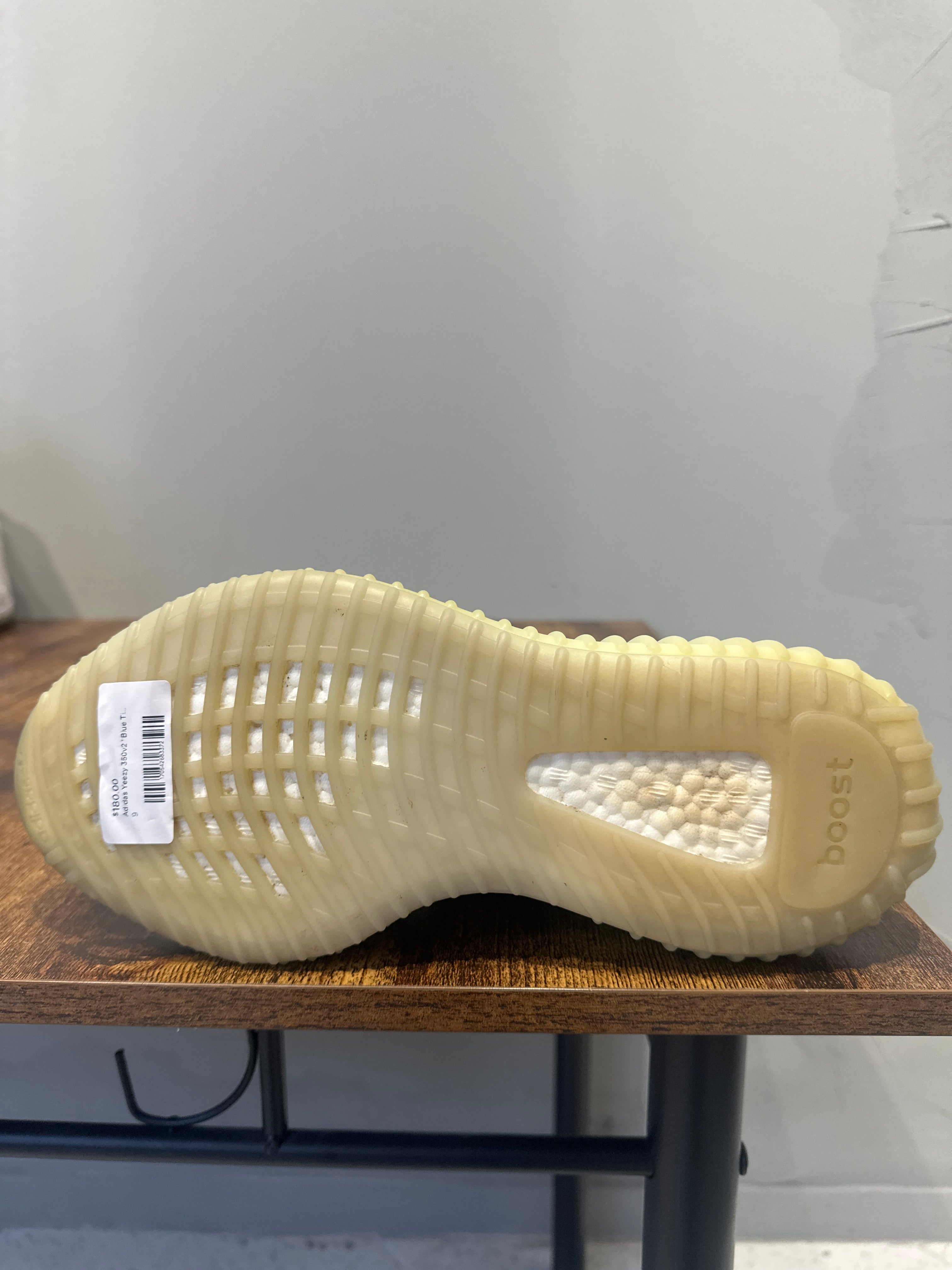 Adidas Yeezy 350v2 "Blue Tint" (Pre-Owned)