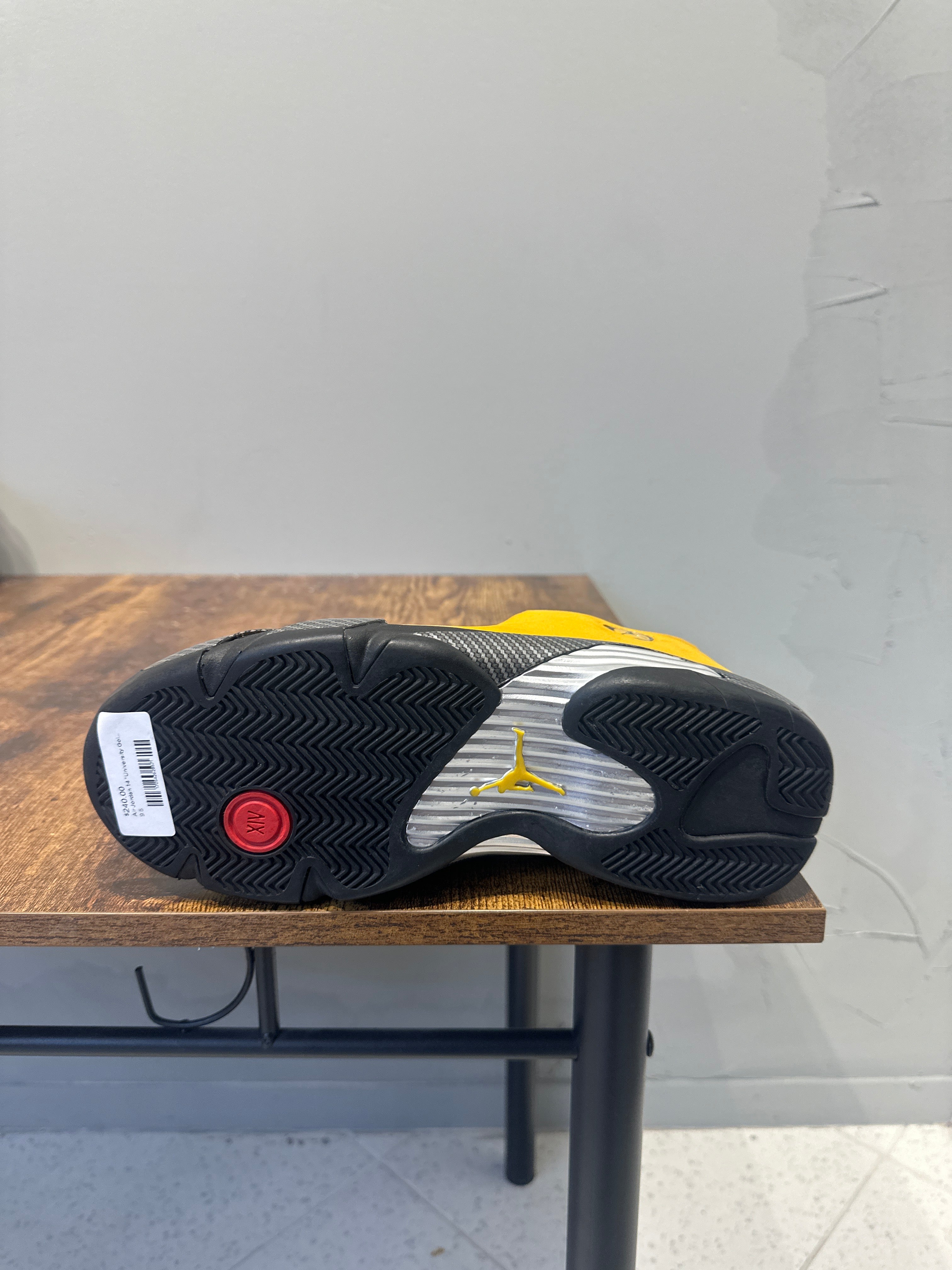 Air Jordan 14 "University Gold/ Yellow Ferrari" (Pre-Owned)