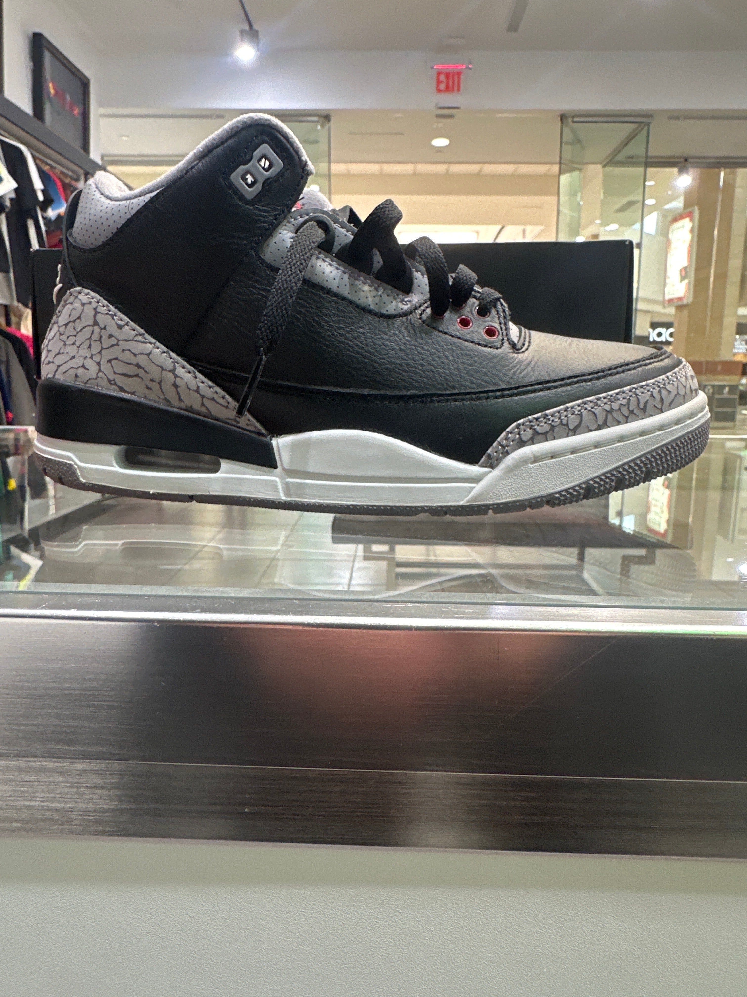 Air Jordan 3 Retro "OG Black Cement" (2024) (Pre-Owned)