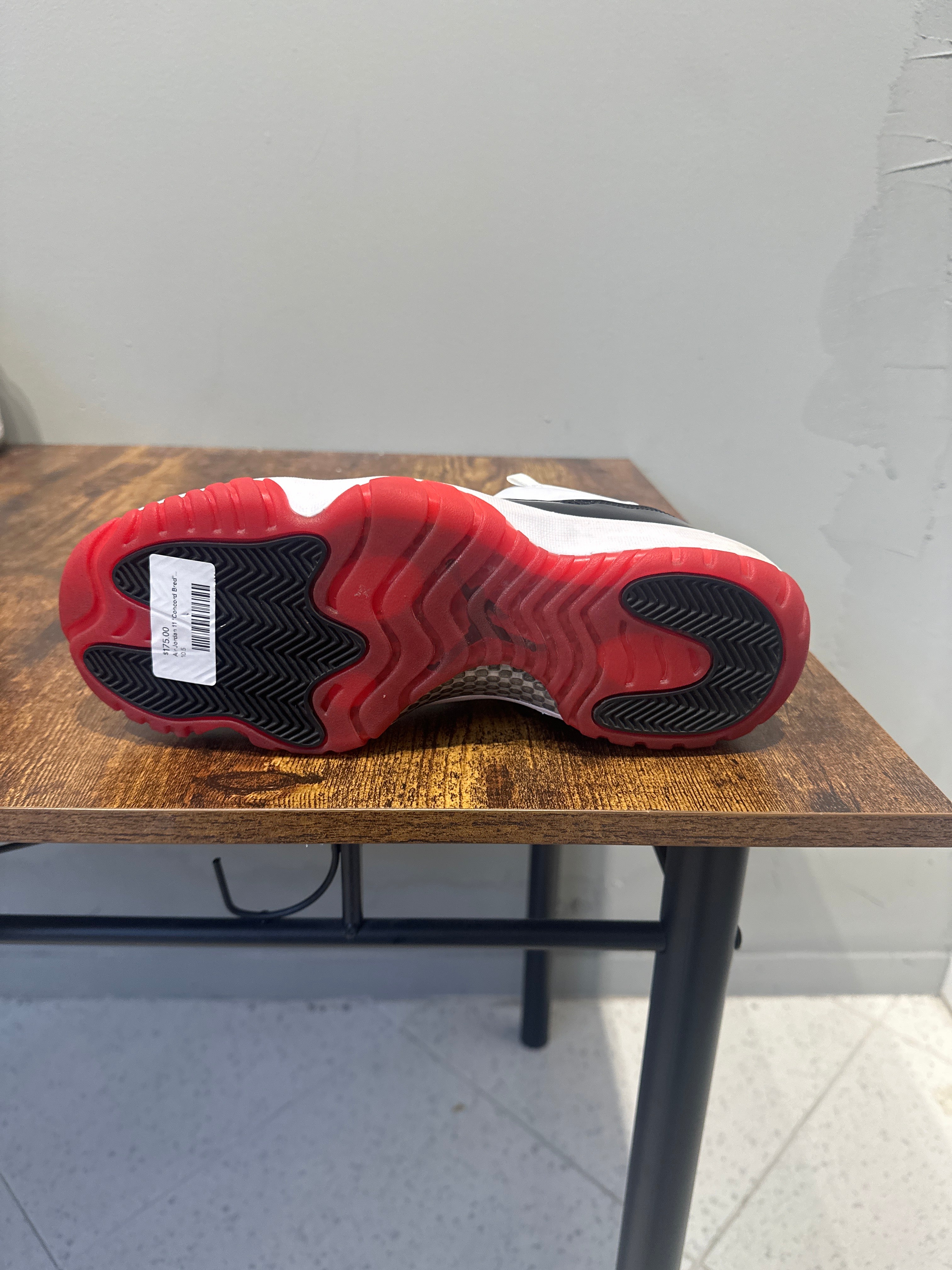 Air Jordan 11 "Concord Bred"(Pre-Owned)