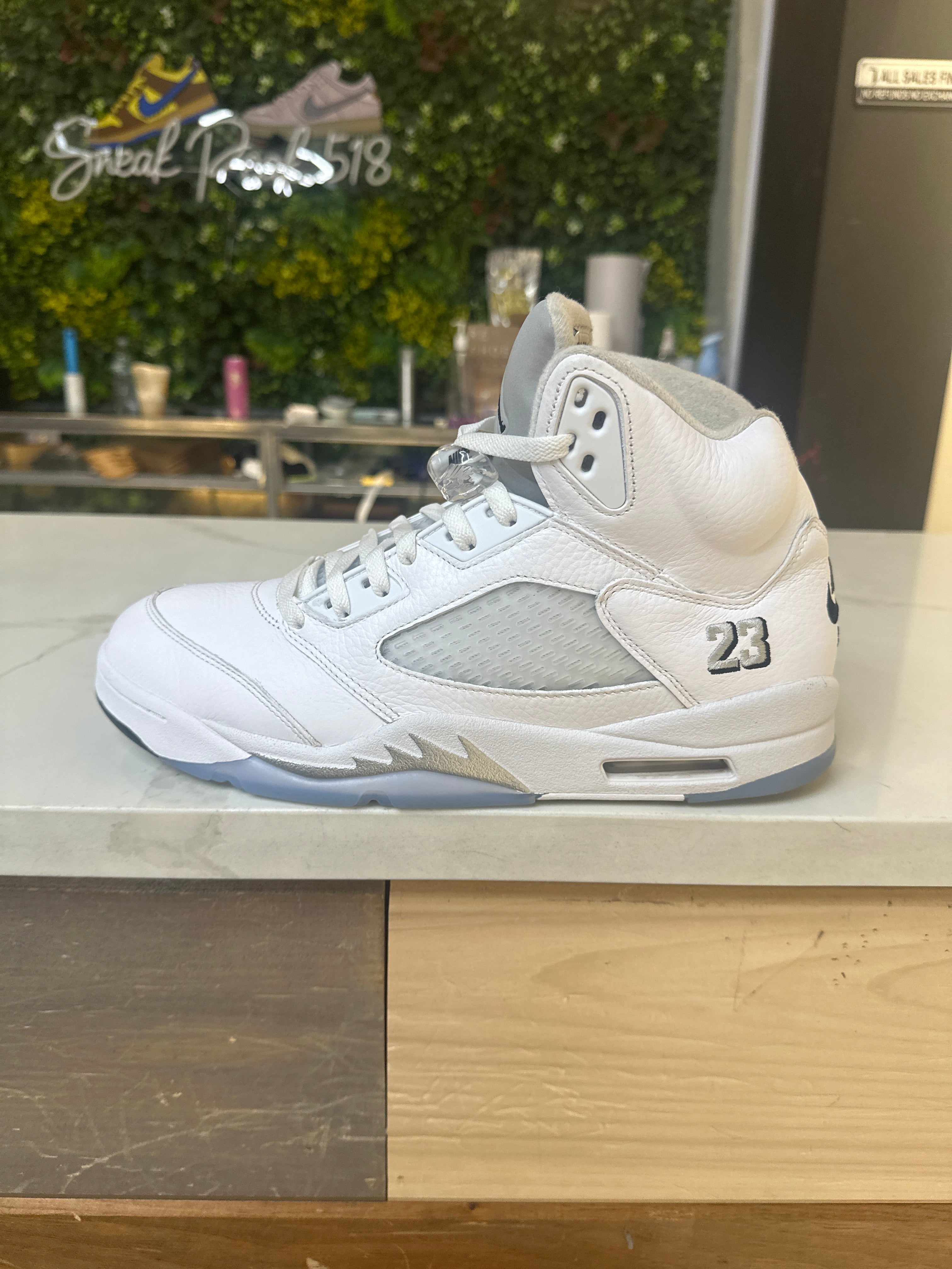 Air Jordan 5 "White Metallic" (2026) (Pre-Owned)