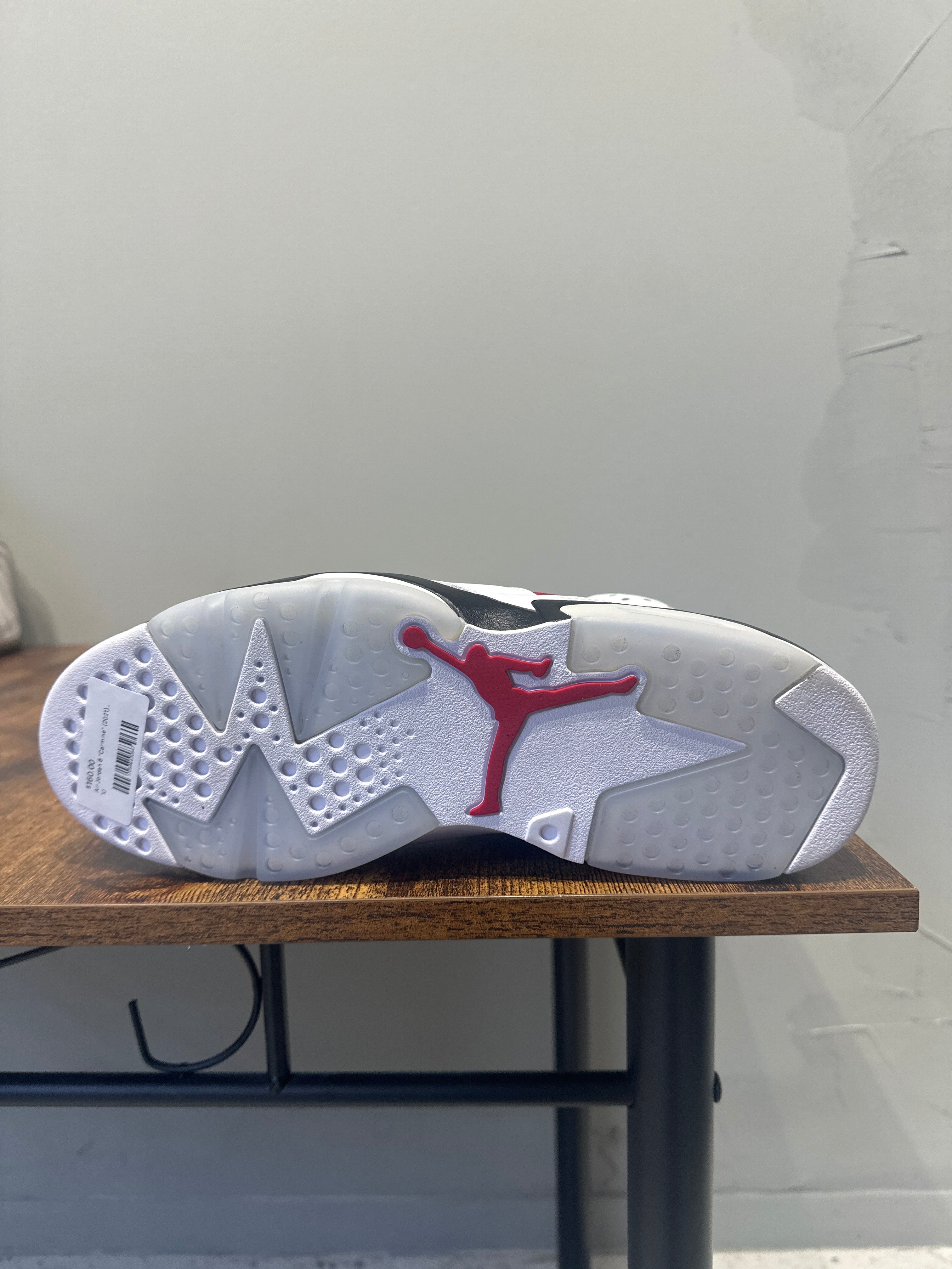 Air Jordan 6 "Carmine" (2021) (Pre-Owned)