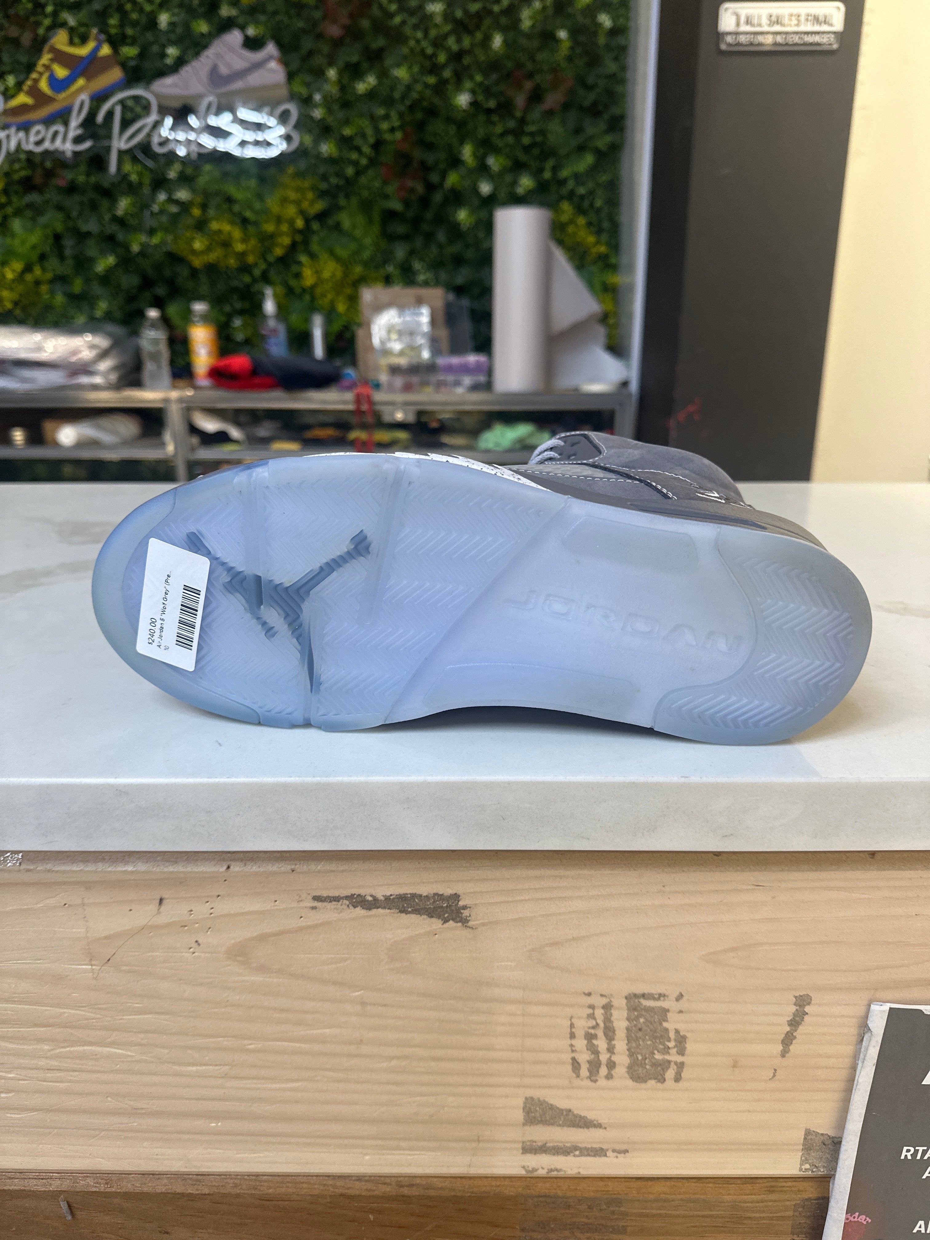 Air Jordan 5 "Wolf Grey" (Pre-Owned)