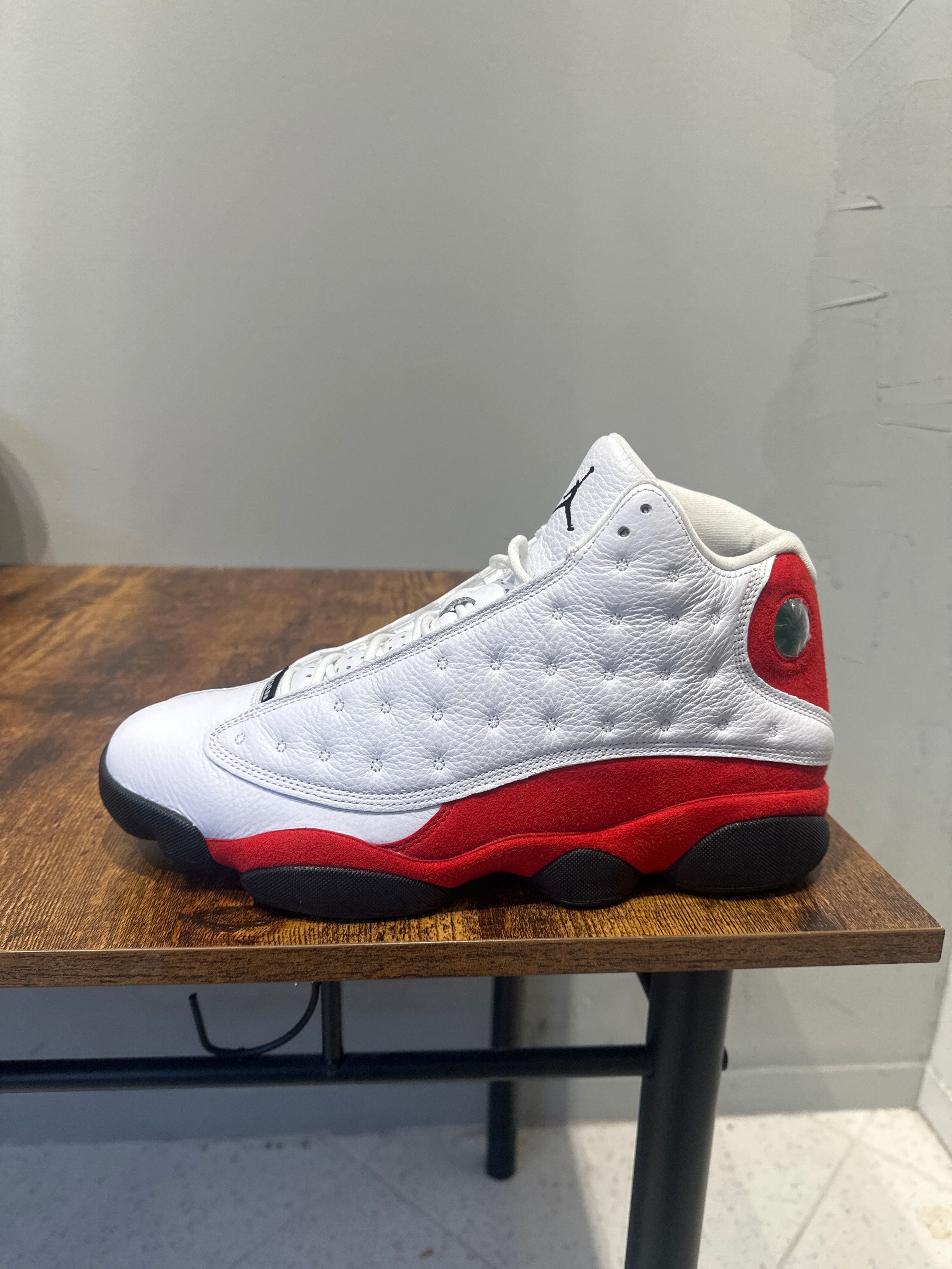 Air Jordan 13 "Cherry/Chicago" (2026) (Pre-Owned)