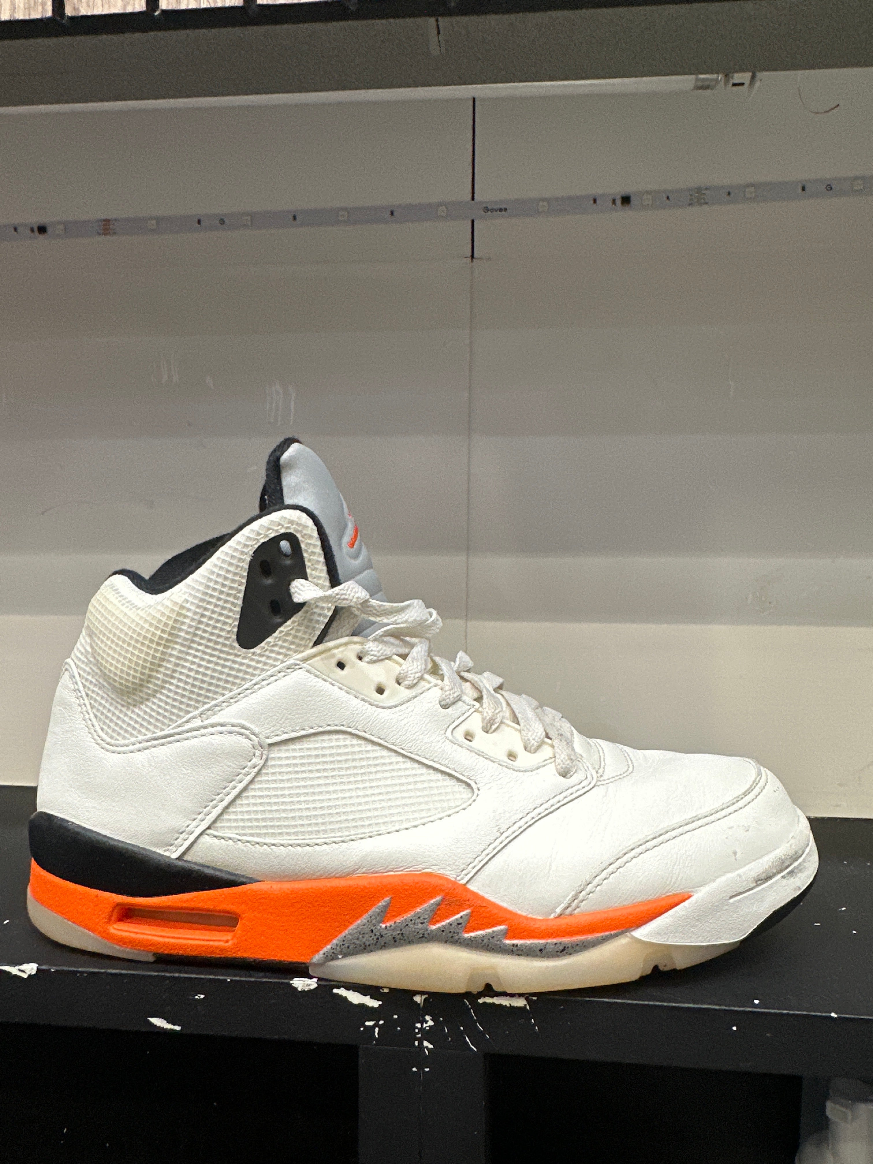 Air Jordan 5 Retro "Shattered Backboard" (Pre-Owned)