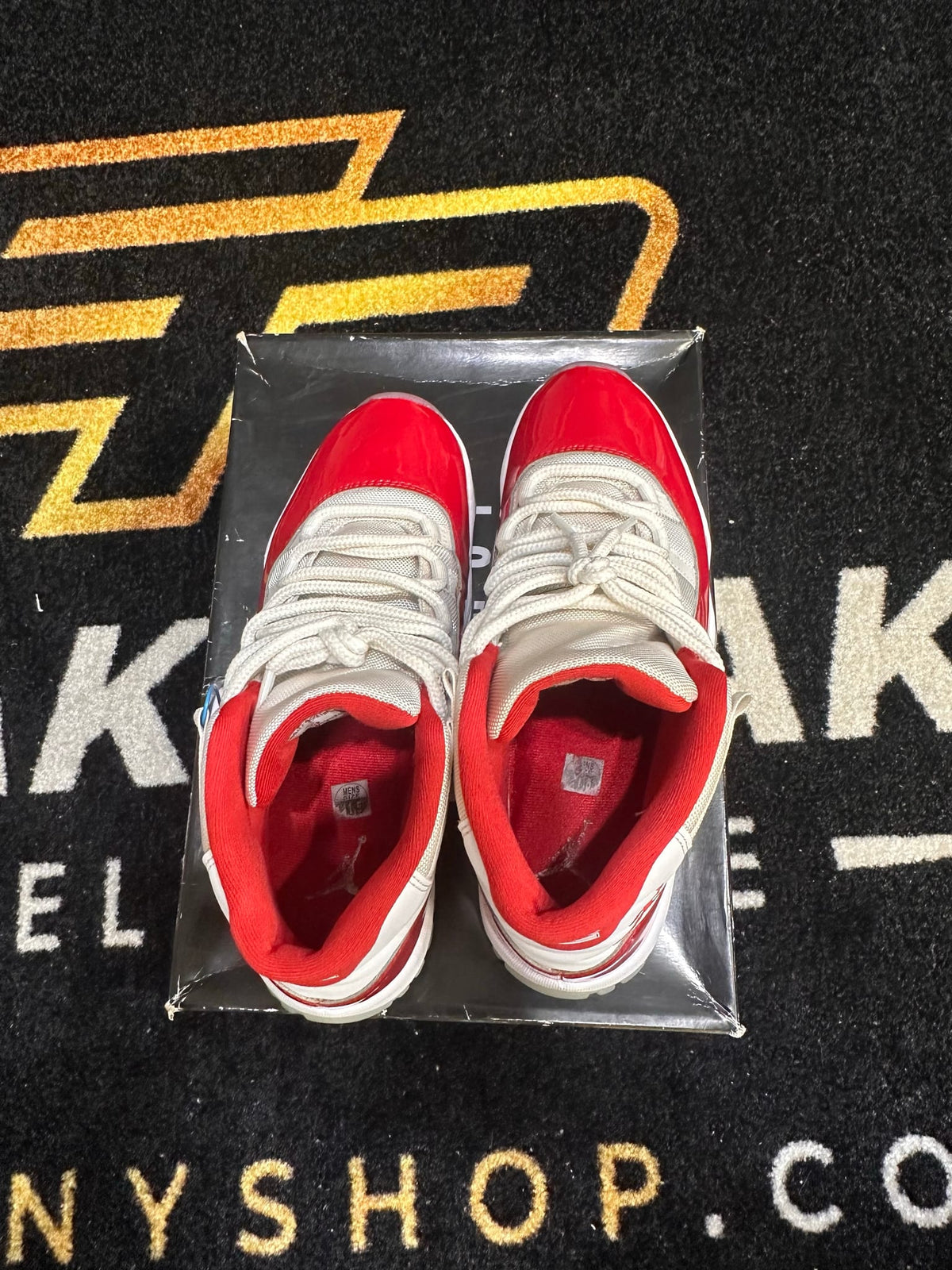 Jordan 11 Retro Cherry (2022)